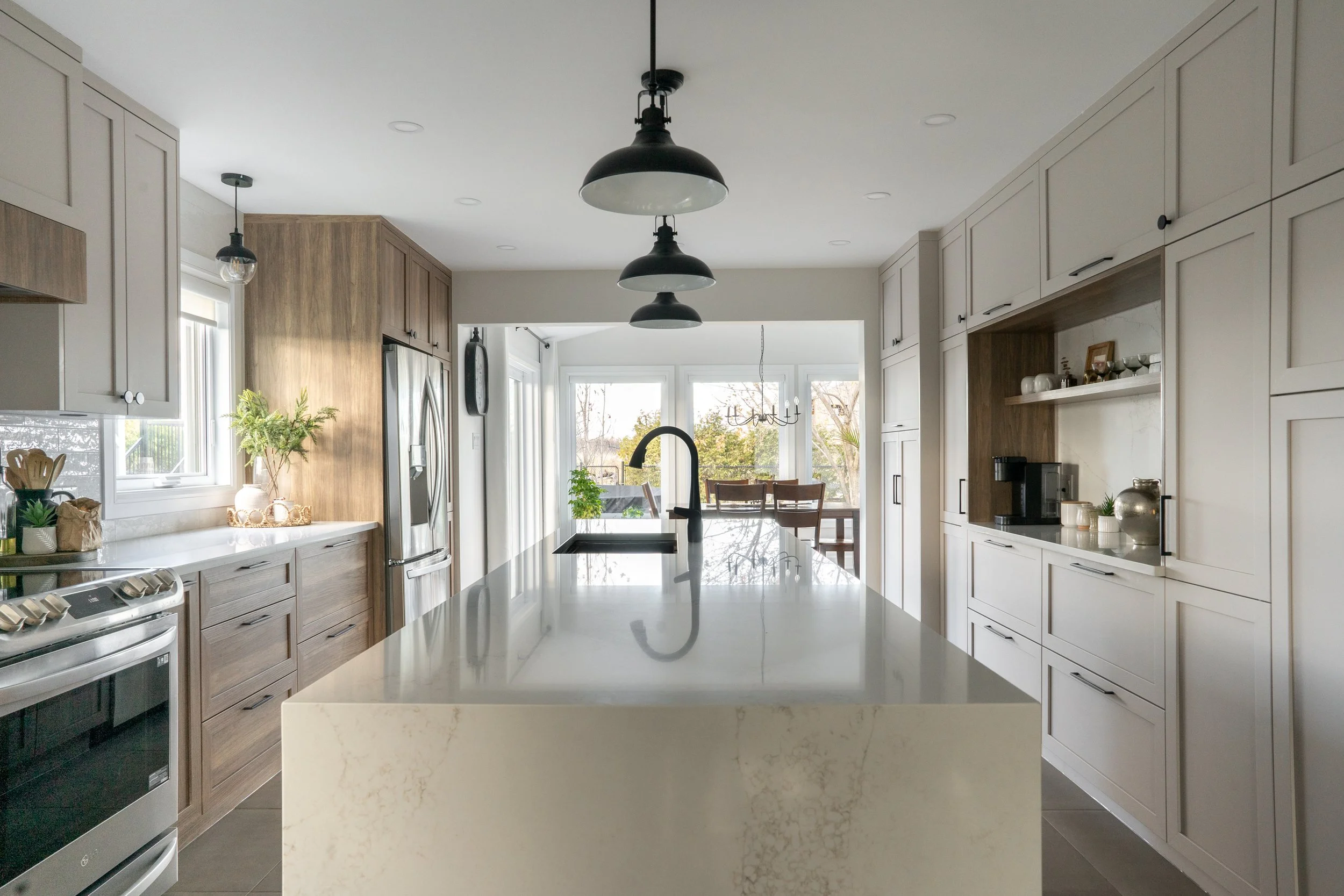 Residence-St-Jean_WEB-3000x2000_Cuisines-Rosemère-04.jpeg