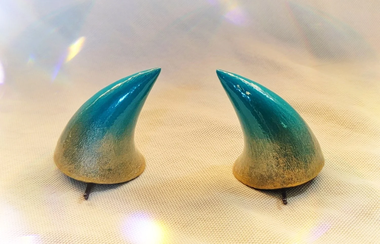 Glimmerhorns of the Golden Horizon