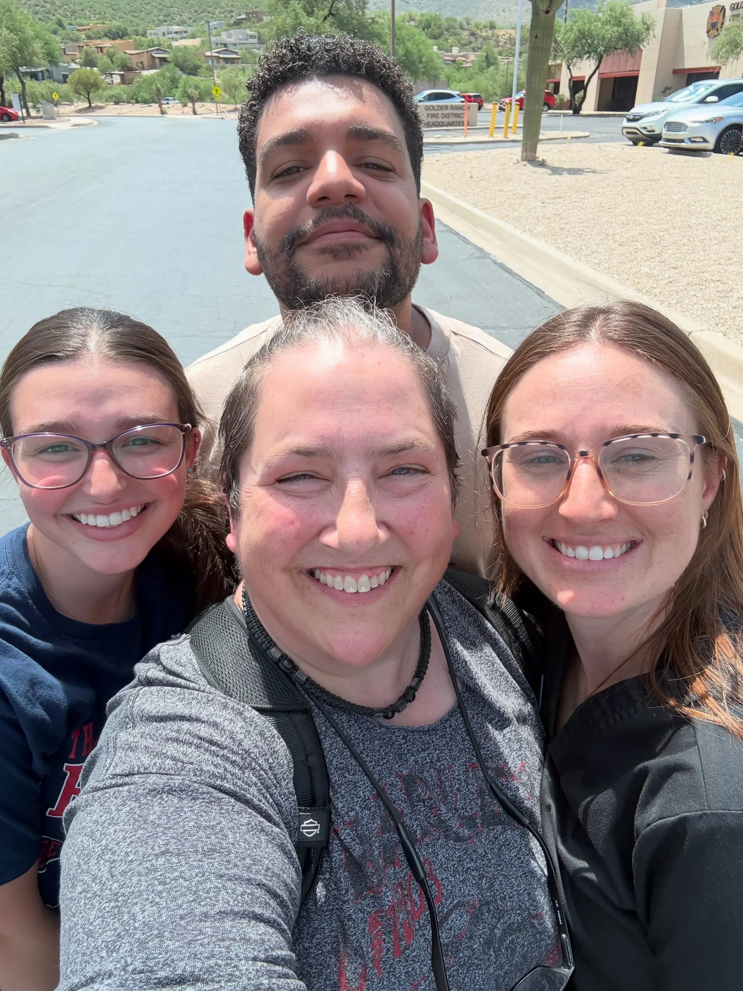 1 year of vet school ✅ Amazing friends ✅