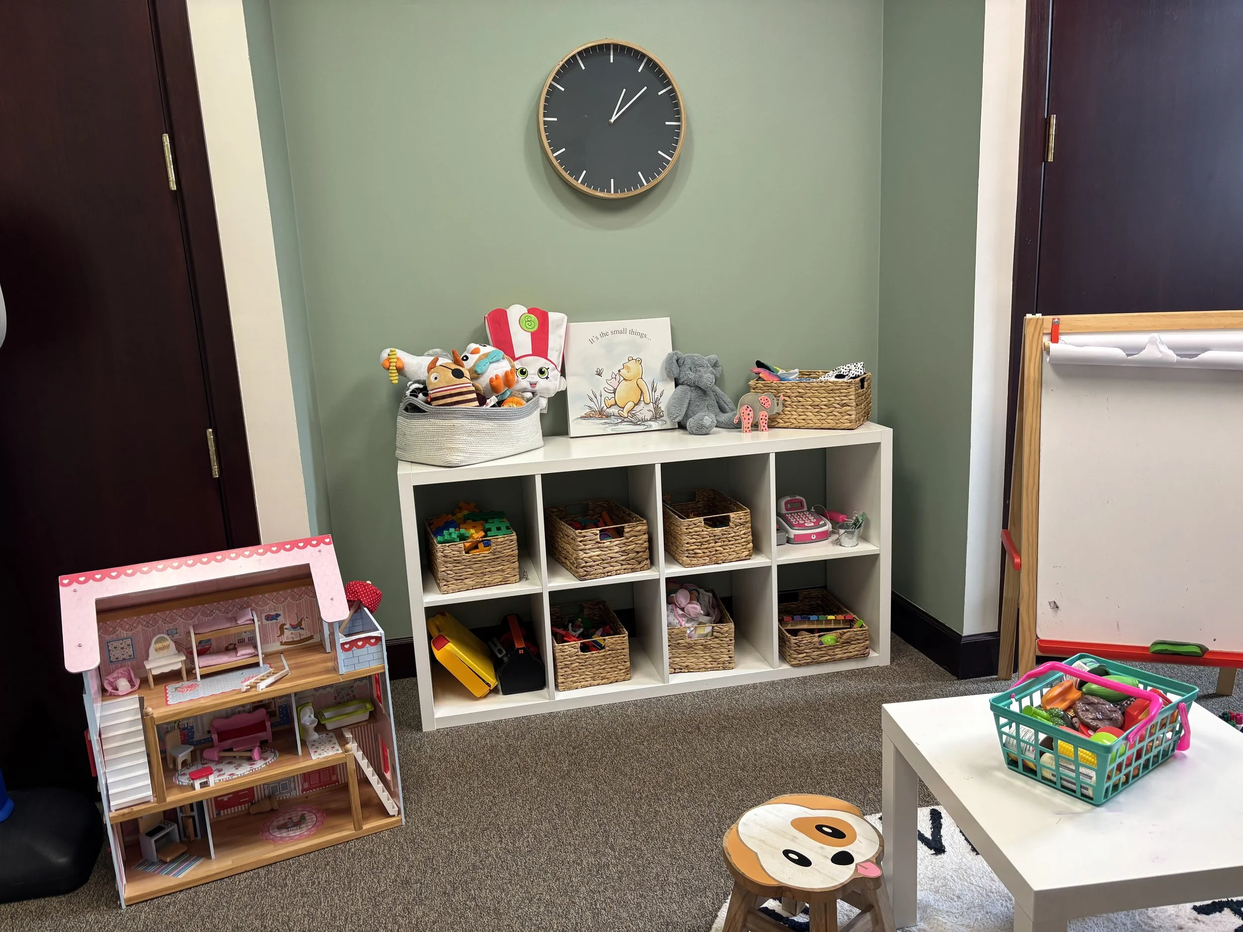 Sami Wallshein, Therapist