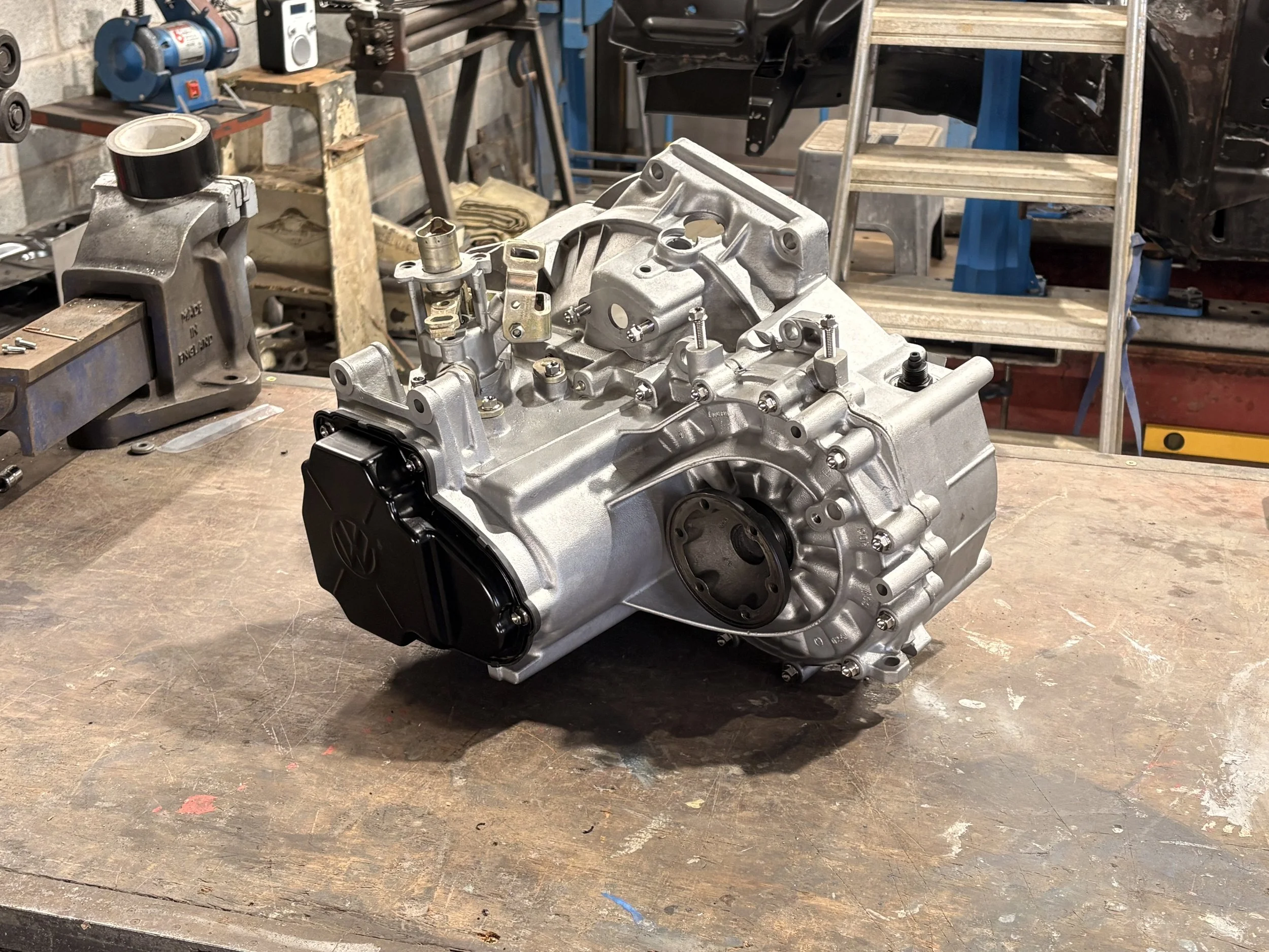 VW 02A 02J Gearbox Titanium Premium Bolt Replacement Kit Set