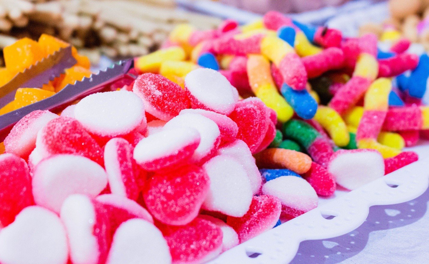 Wedding Candy Buffet Timeline for Booking, Styling, and Final Candy Choices