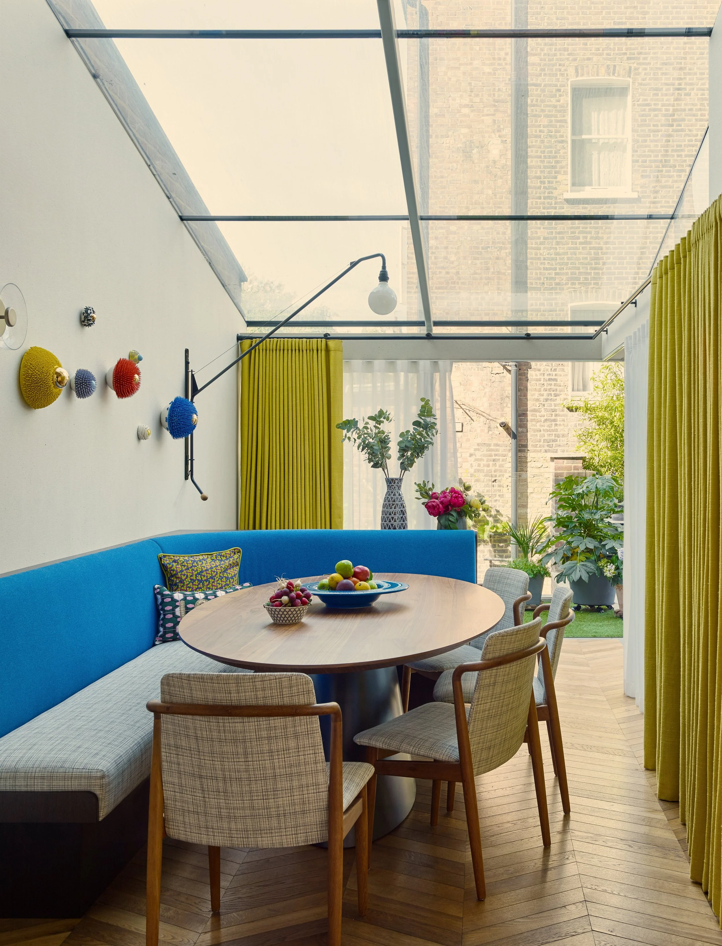 Studio-L-London-Banquette-Dining-Notting-hill.jpg