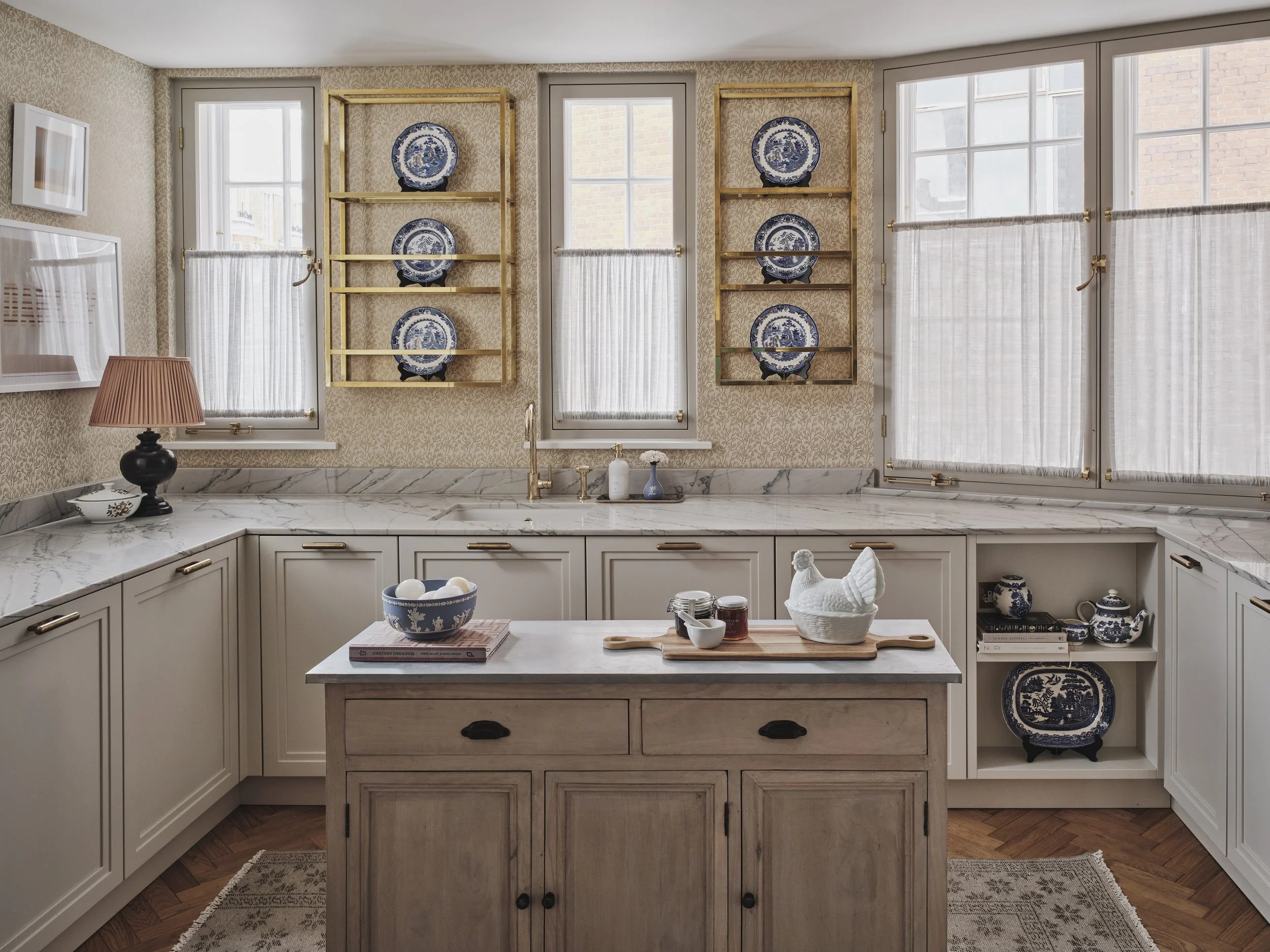 Studio-L-London-Farmhouse-in-the-city-bespoke-Kitchen.jpg