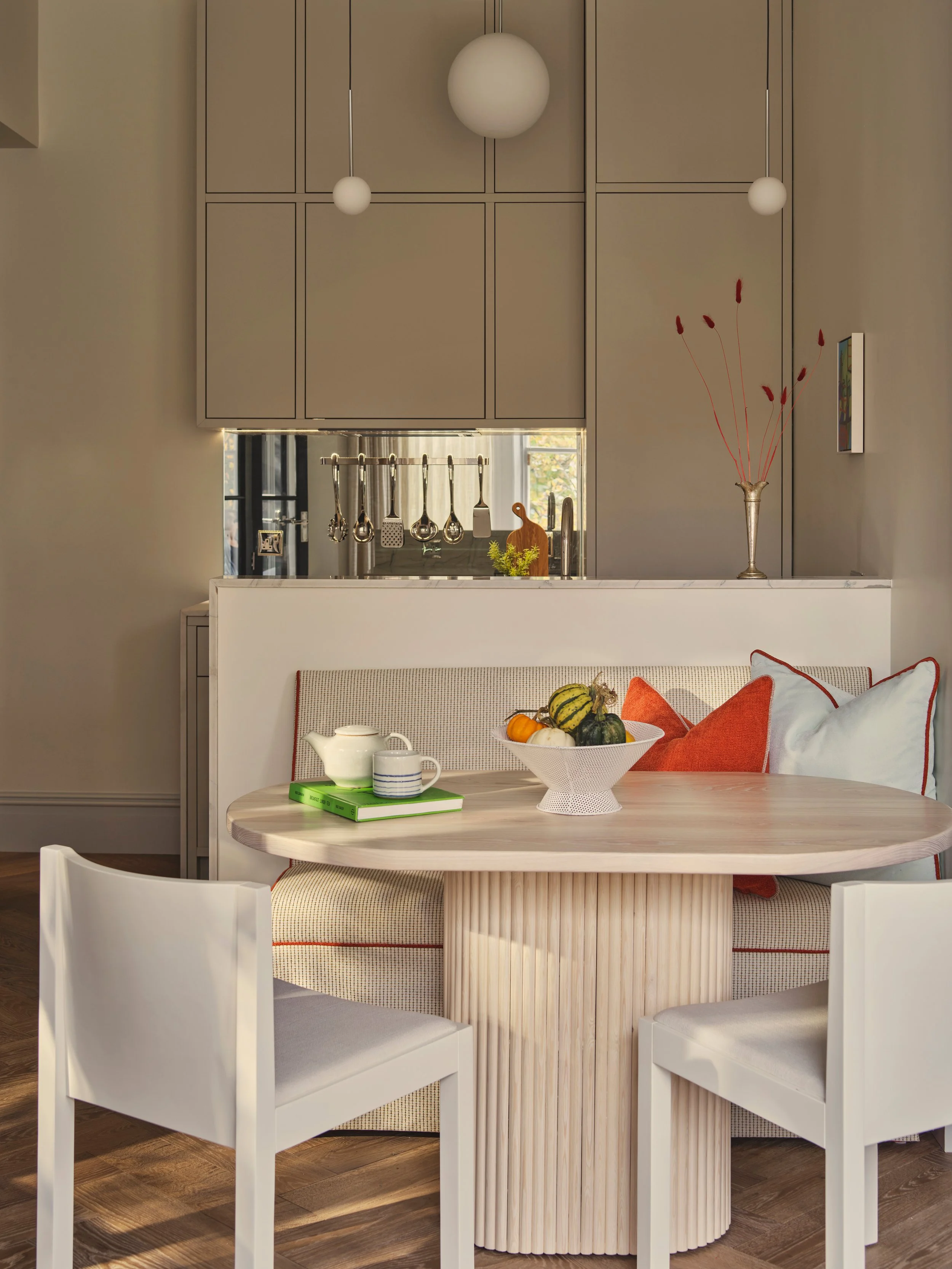 Studio-L-London-Bijou-Beauty-Kitchen-Dining-Notting-Hill.jpg