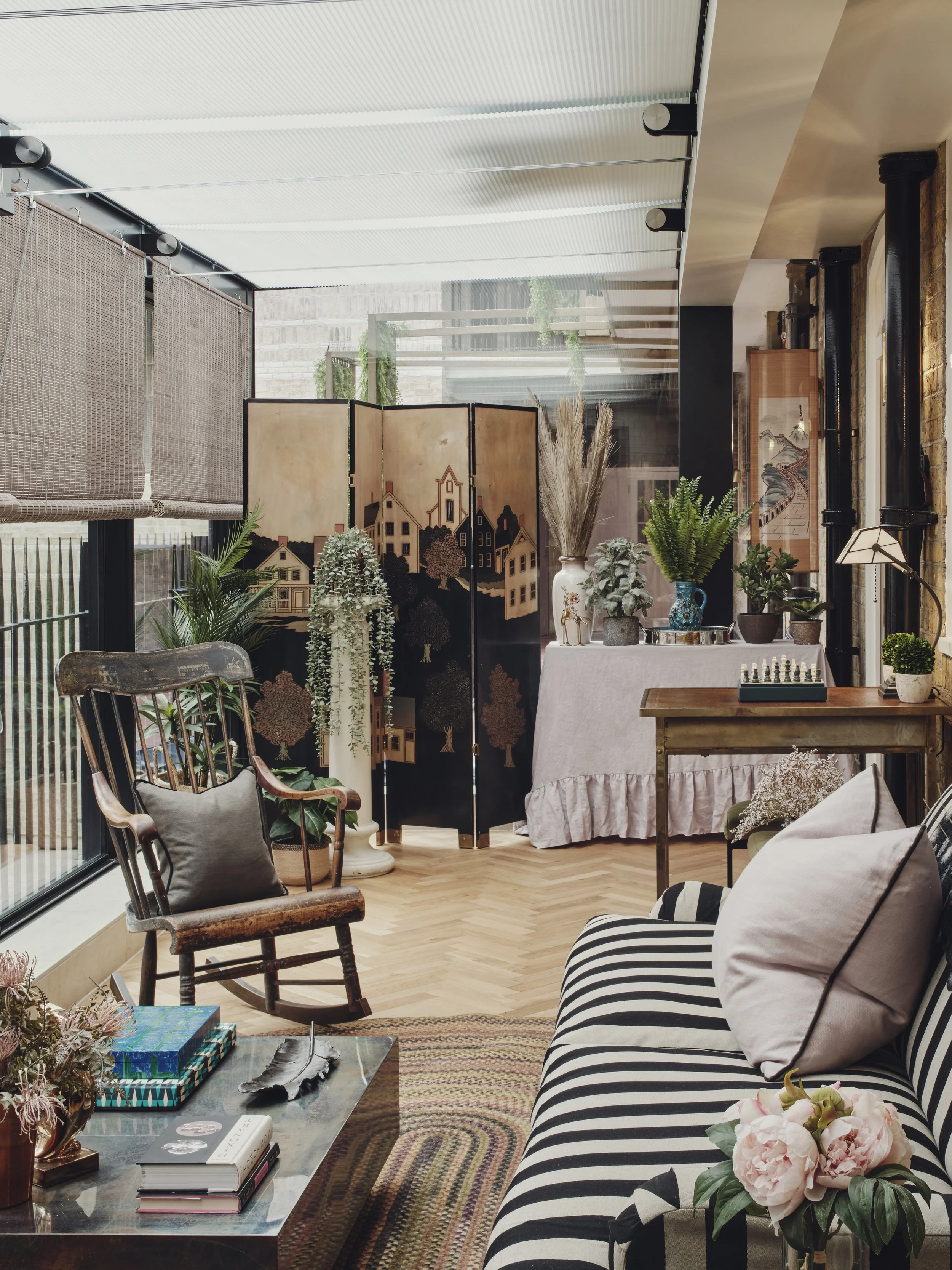 Studio-L-London-Farmhouse-in-the-city-Conservatory.jpg