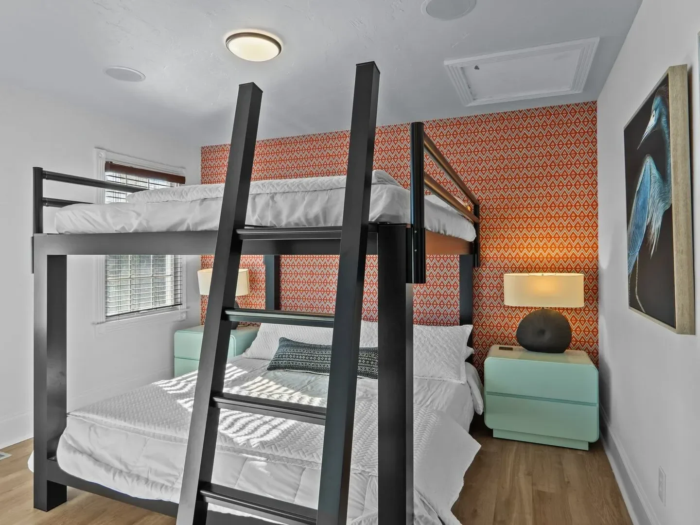 bunk_ab07c0.webp