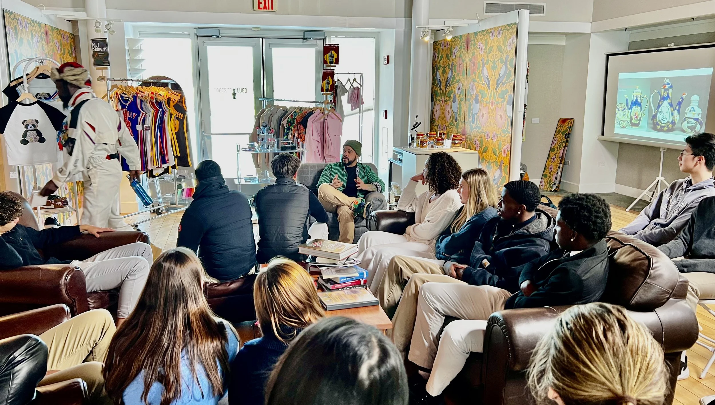 Roberto's talk with History classes at Brooks