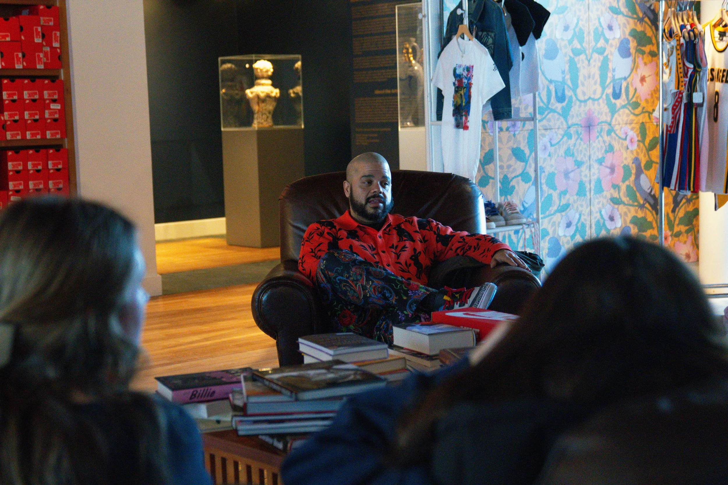 Roberto's talk with Literature classes at Brooks