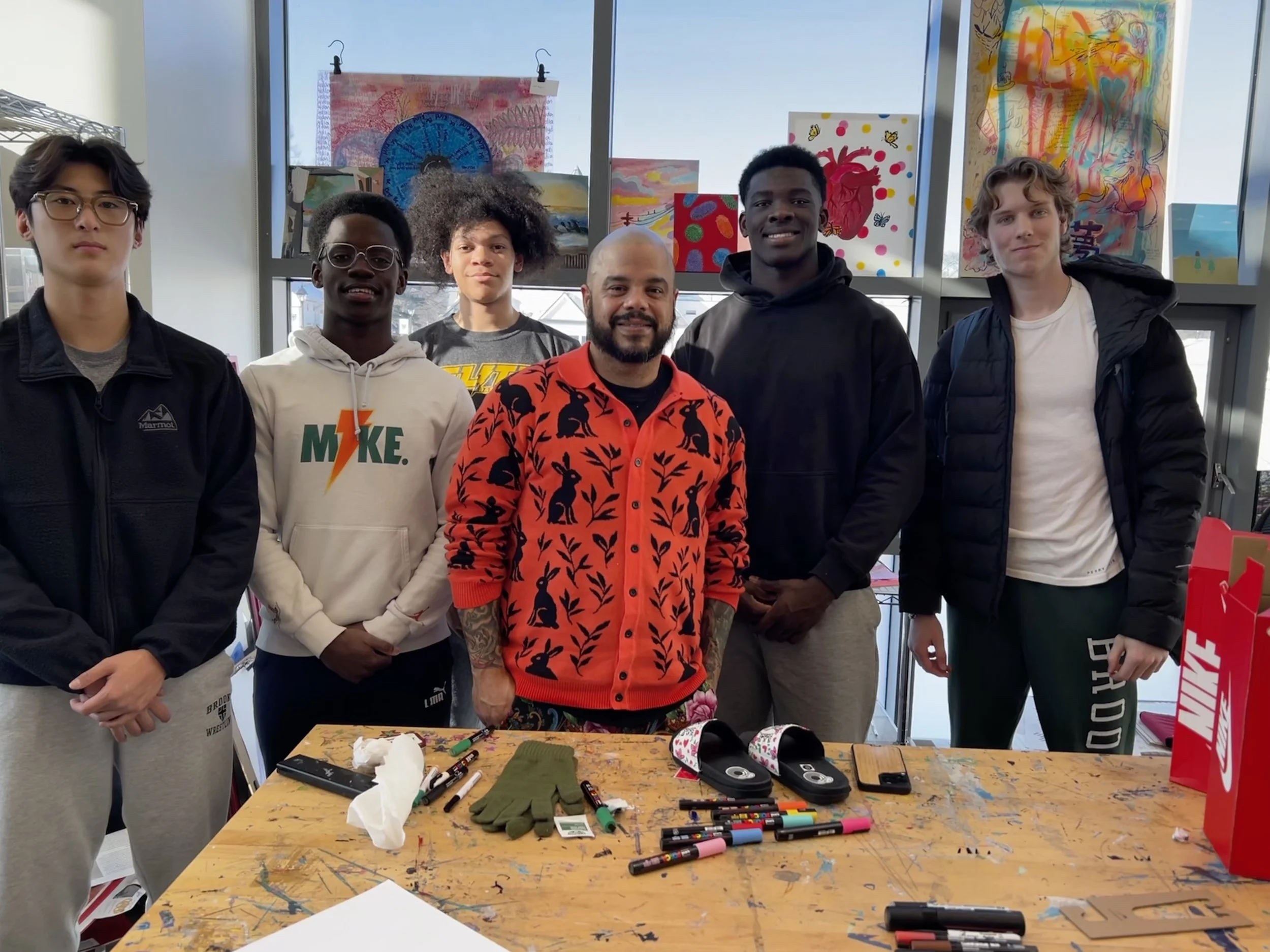 Roberto's demo of slide decorating