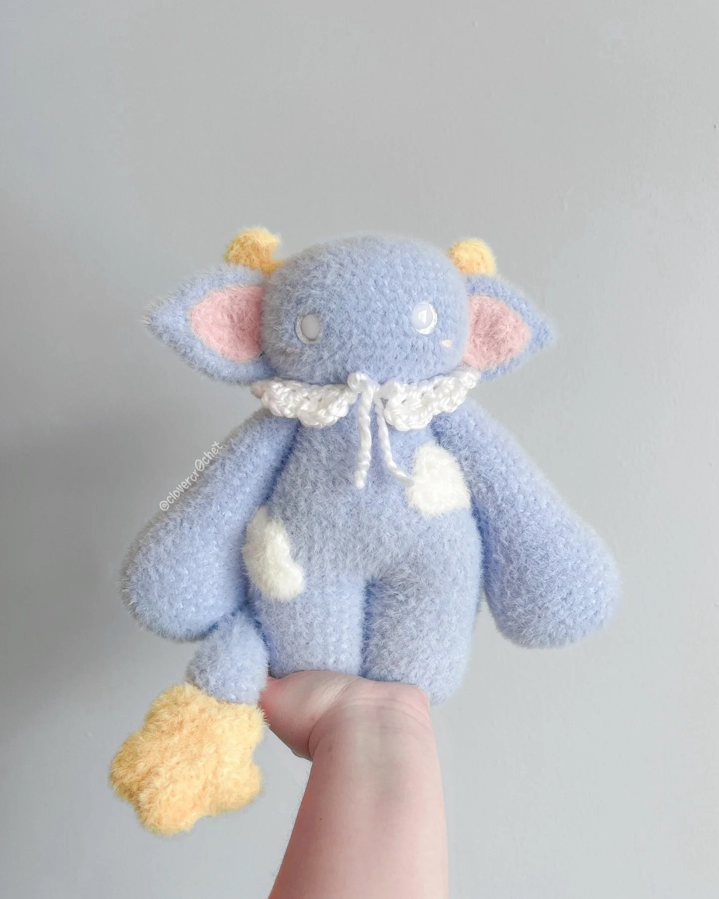 may i introduce my favorite thing i&rsquo;ve ever made: lumi 🩵🌜🌞🌟

i&rsquo;ve been secretly working on this beautiful girl for MONTHS, and i have never been so excited to finish something in my life :) i&rsquo;m also working on her sister, elfie,