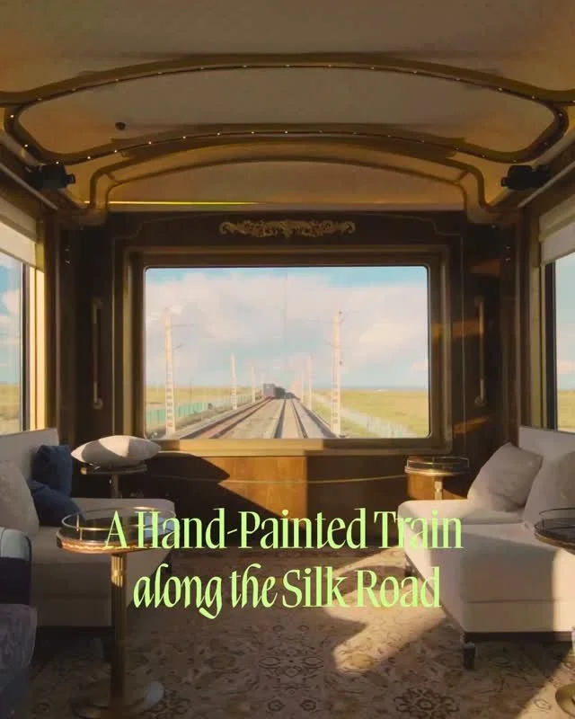 The Silk Road Express (@silkroadexpresschina) is a 15-carriage luxury train operating across Northwest, Northeast, and Southwest China, including the flagship Qinghai-Gansu Loop. Its exterior was hand-painted over 672 hours by Tsinghua University's A