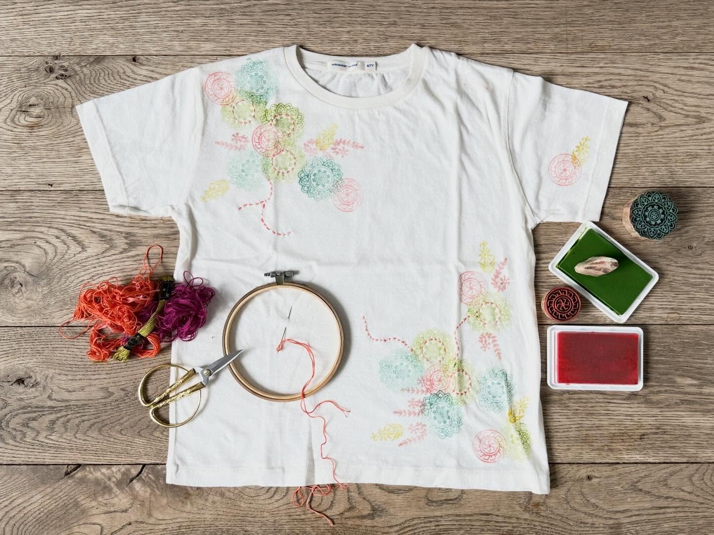 Our workshops introduce two foundational techniques: block printing and embroidery stitches!
Each participant produces a wearable piece of art and craft, unique to their concept and hands.
Join us soon for a family experience 
✌🏼

#educate
#preserve