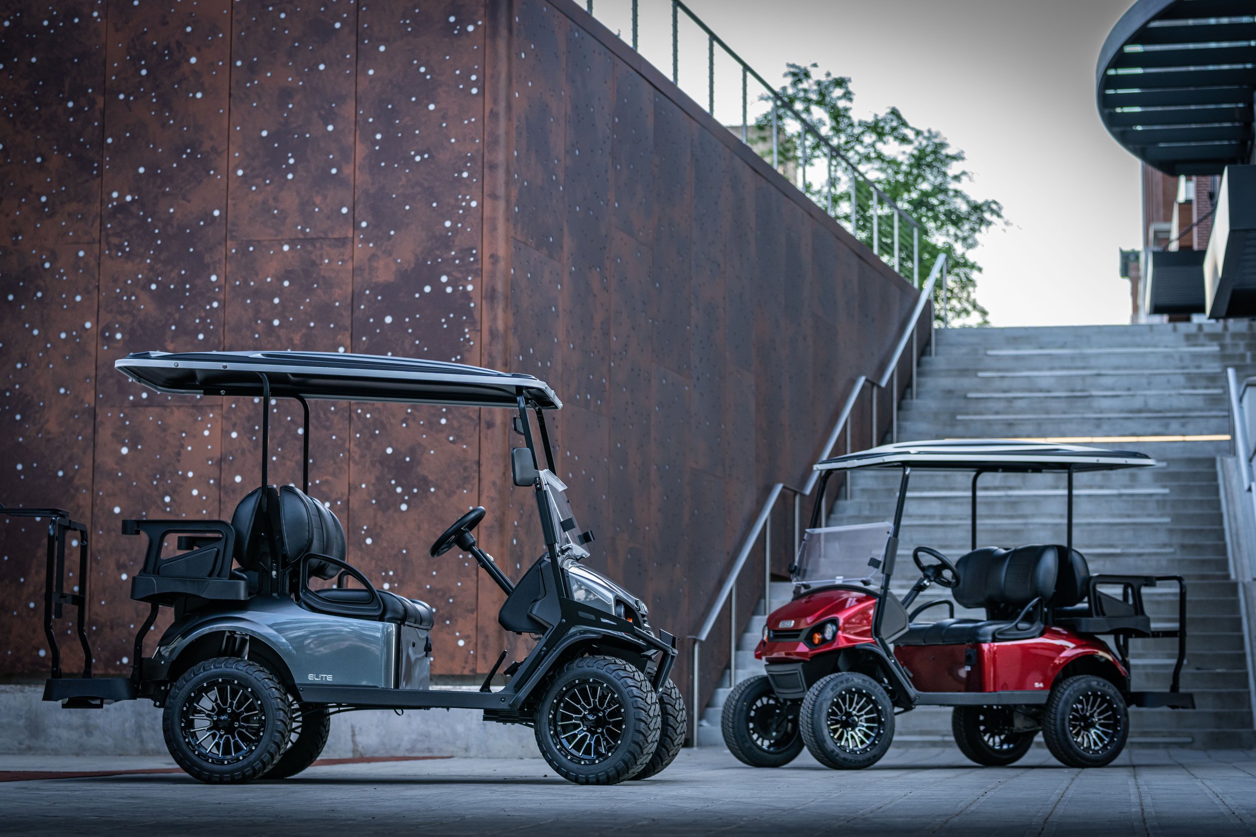 EZGO_MY23_Express_ELiTE-04941.jpg