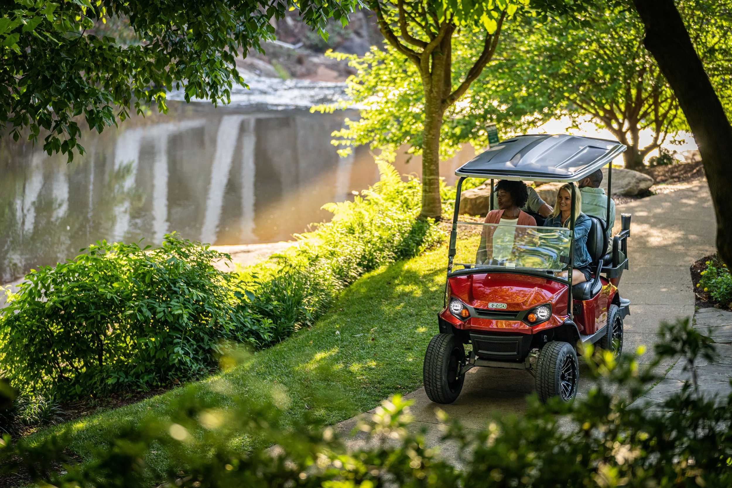 EZGO_MY23_Express_S4_Gas-05160.jpg