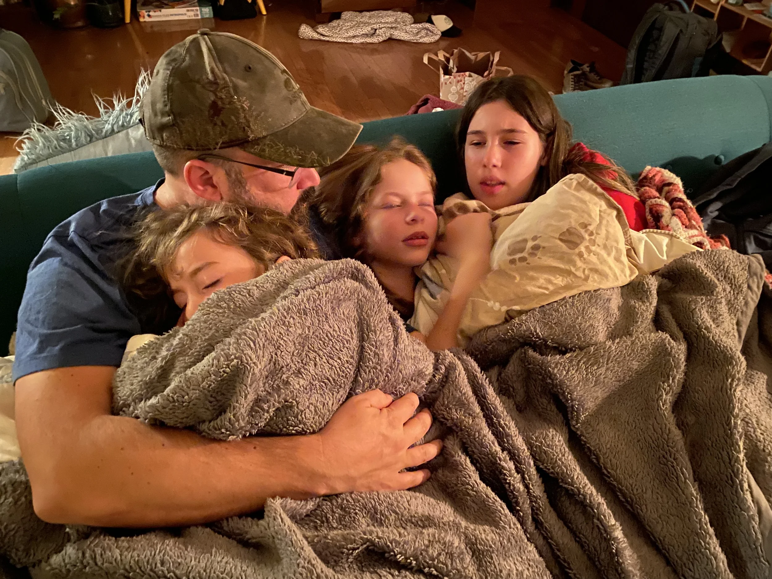 Erik, Zosia, Gemma & Elowen, December 2021