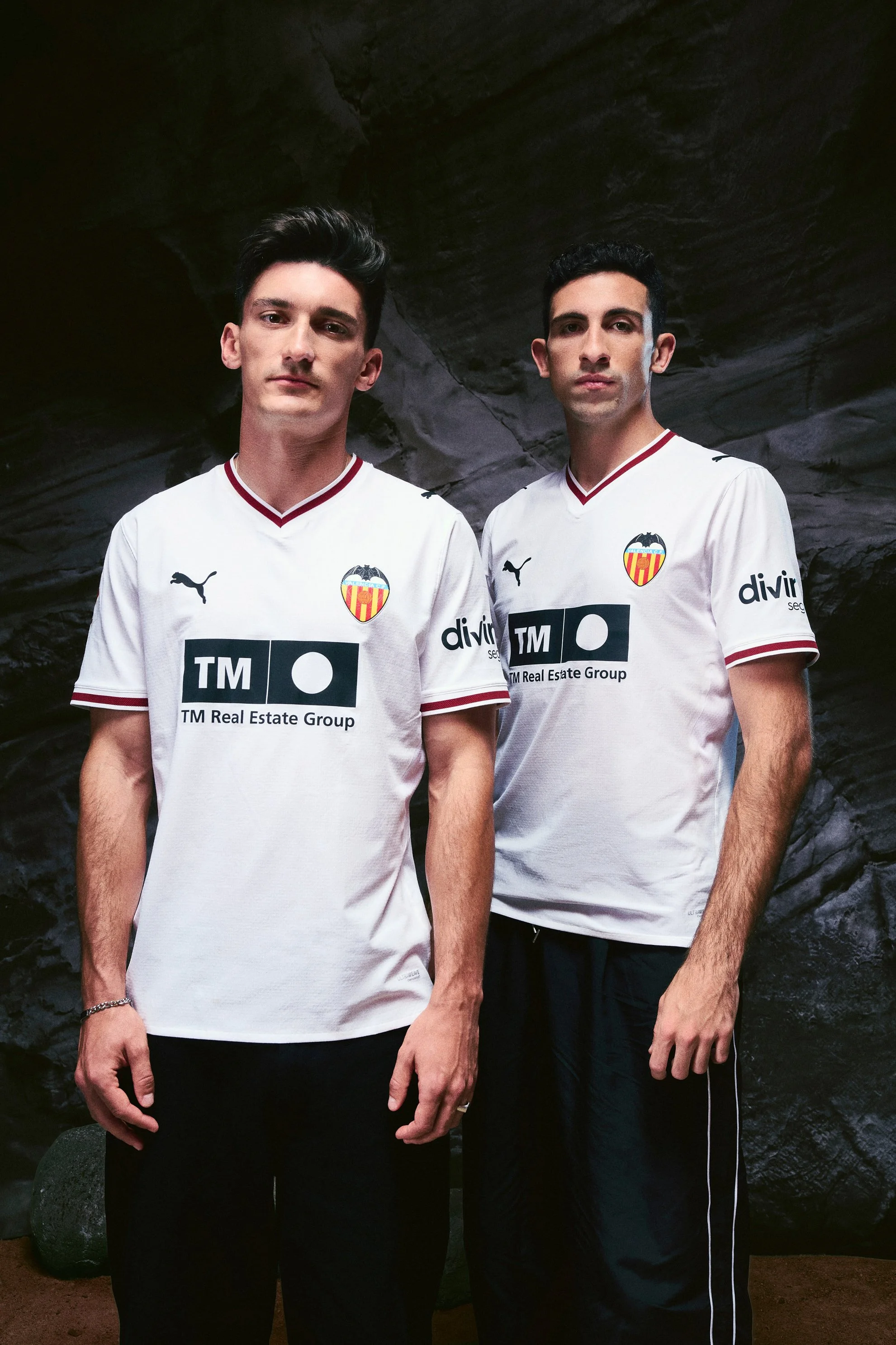 Valencia CF Home KIt 26-27