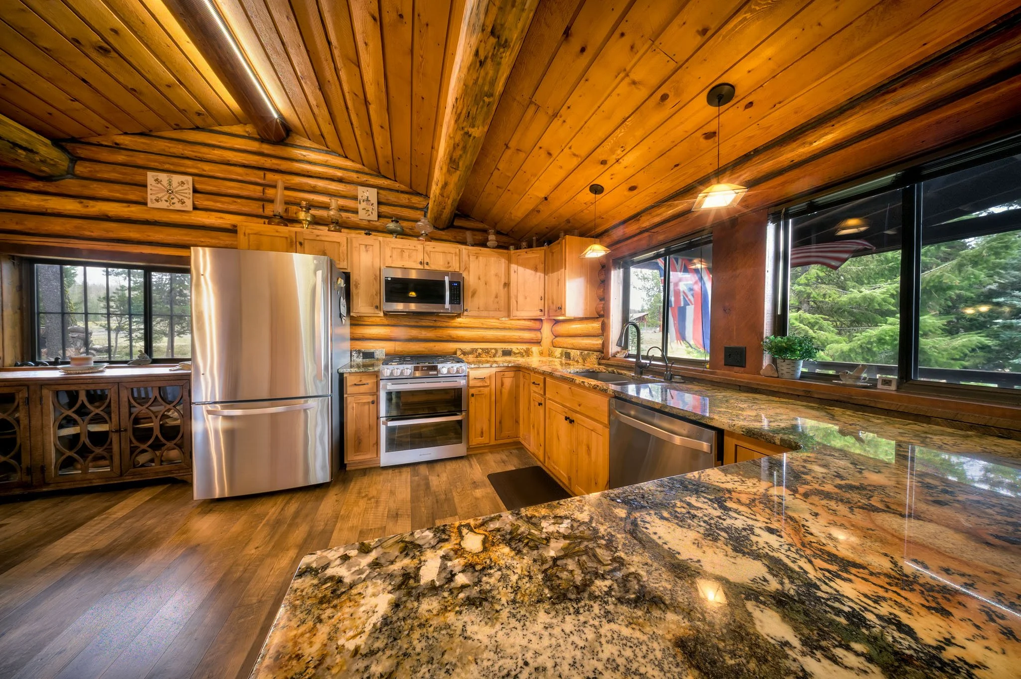 Katie-Cabin-16.jpg
