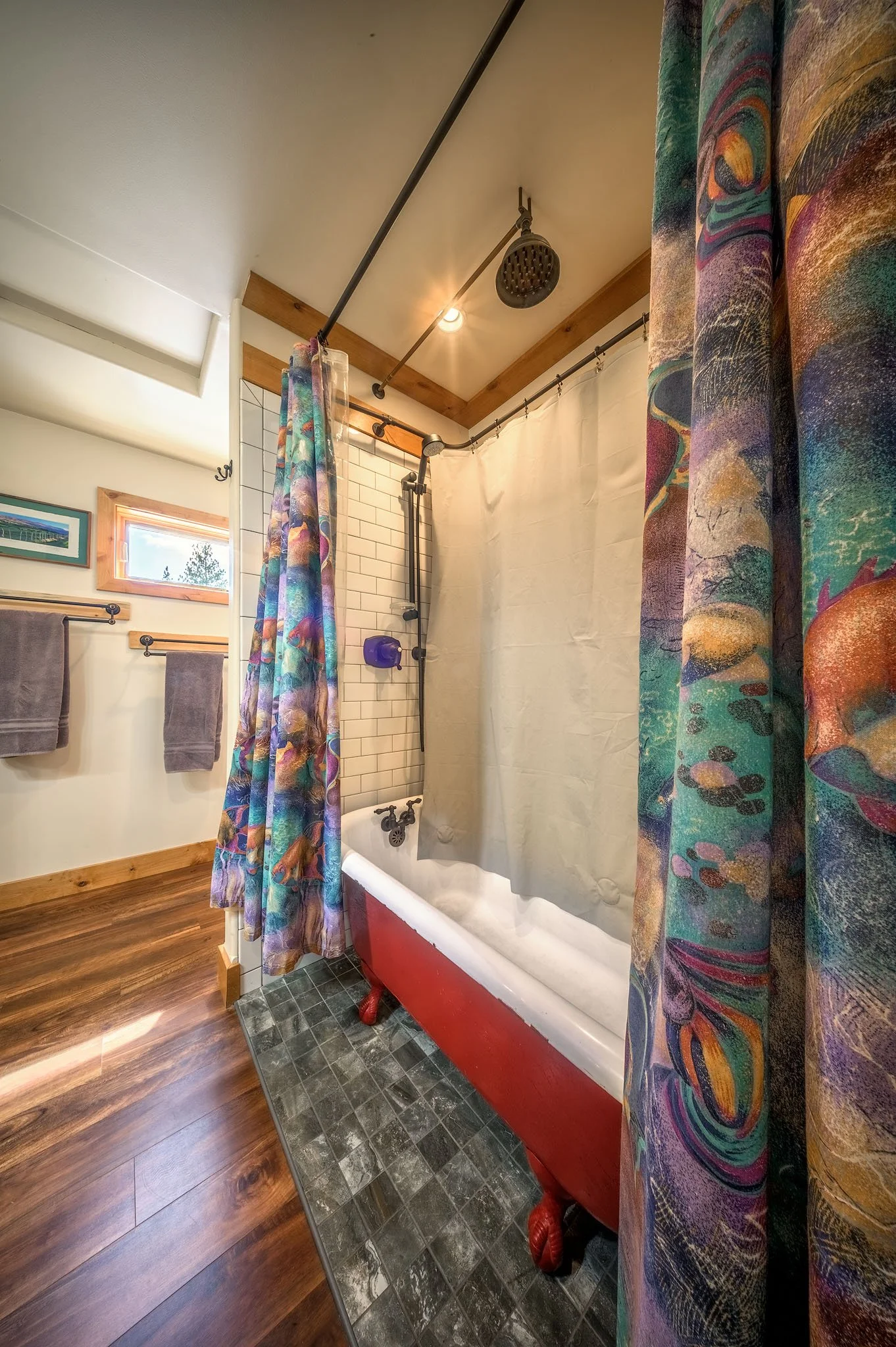 Katie-Cabin-36.jpg