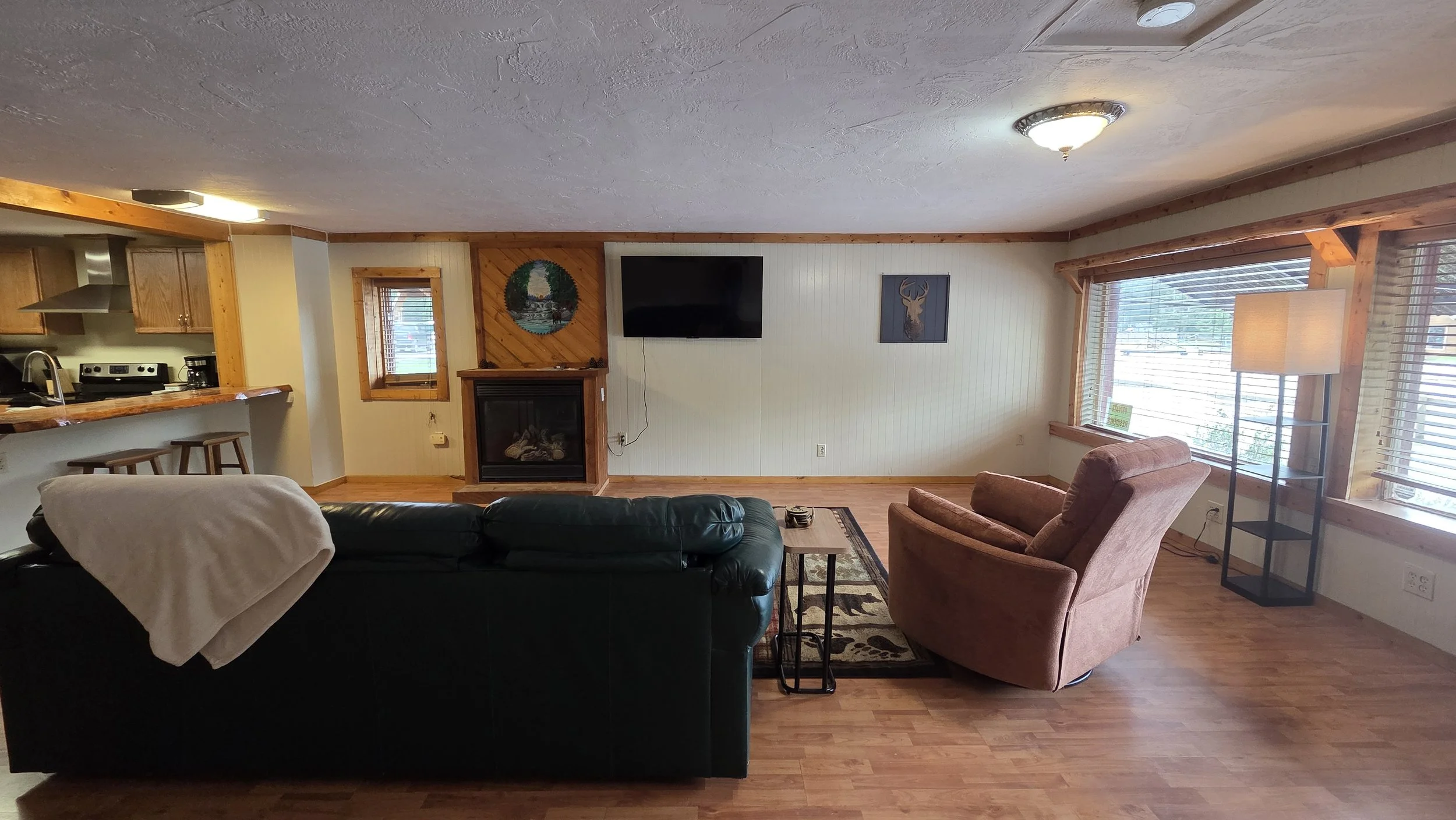 Living/Kitchen