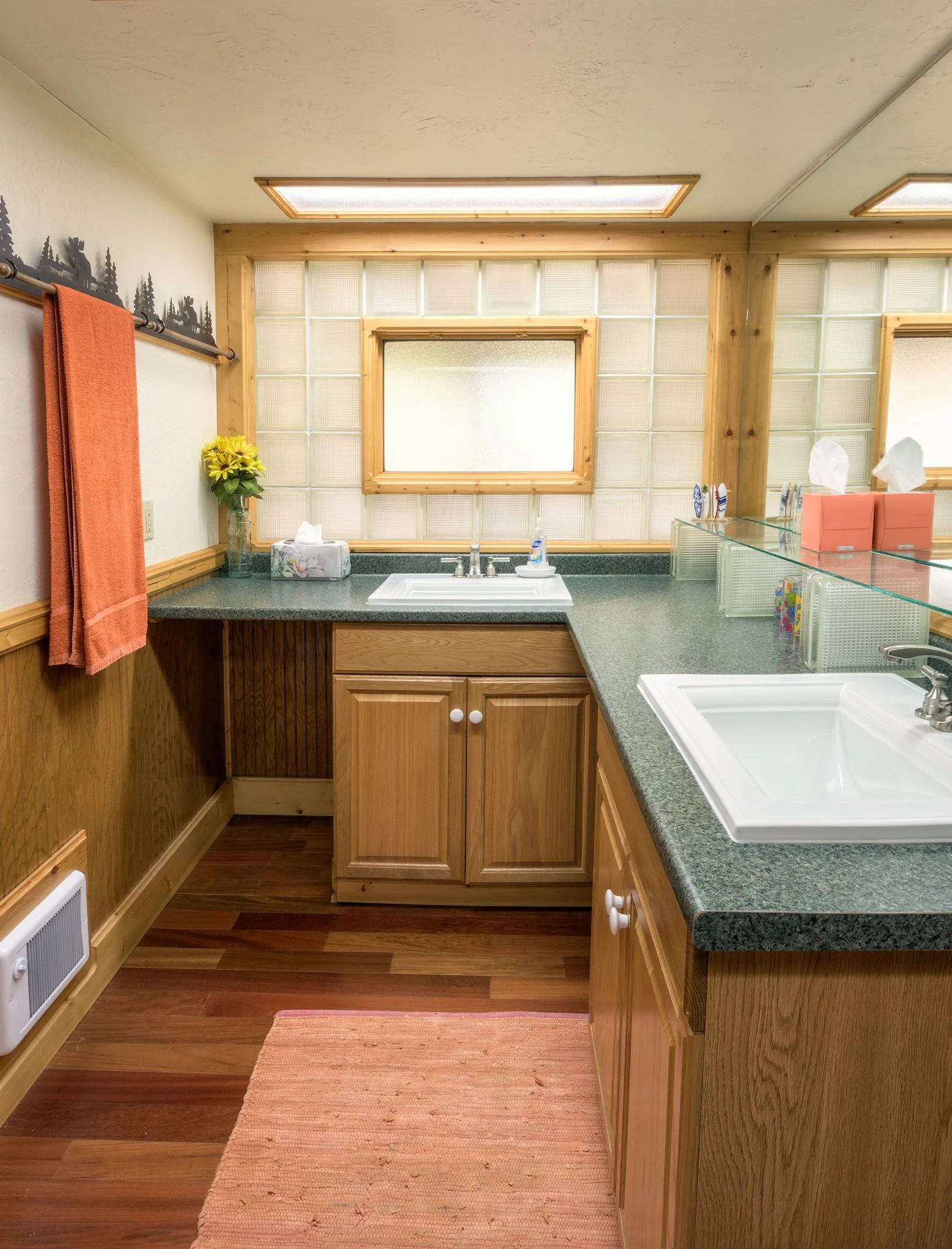 Katie-Cabin-26.jpg