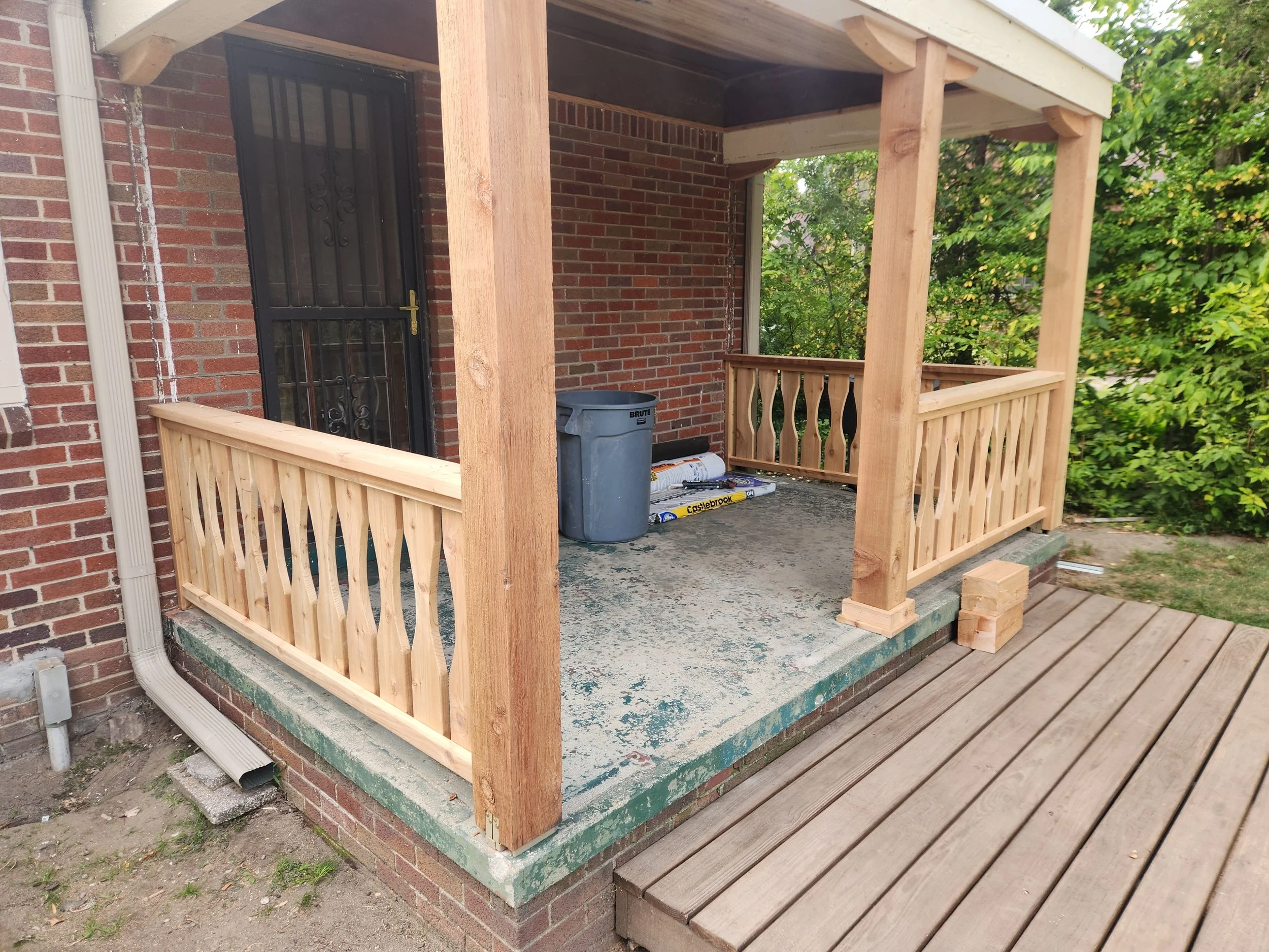 sue greenlawn porch.jpg