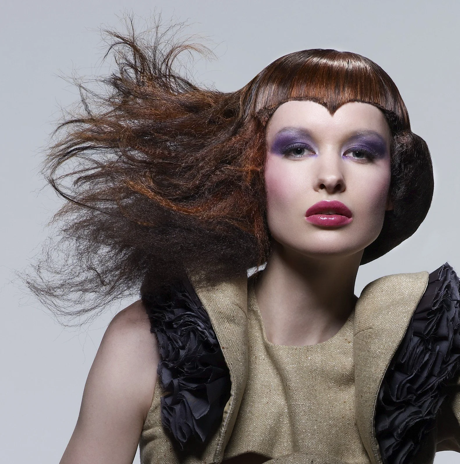 Shirley-Gordon-Hairstylist-of-the-Year-2-NAHA-20111-crop.jpg