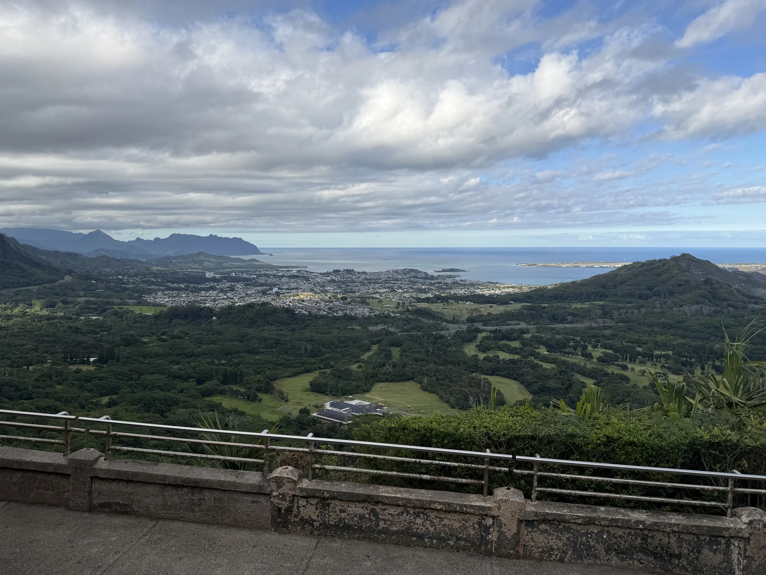 Nu’uanu Pali Look out