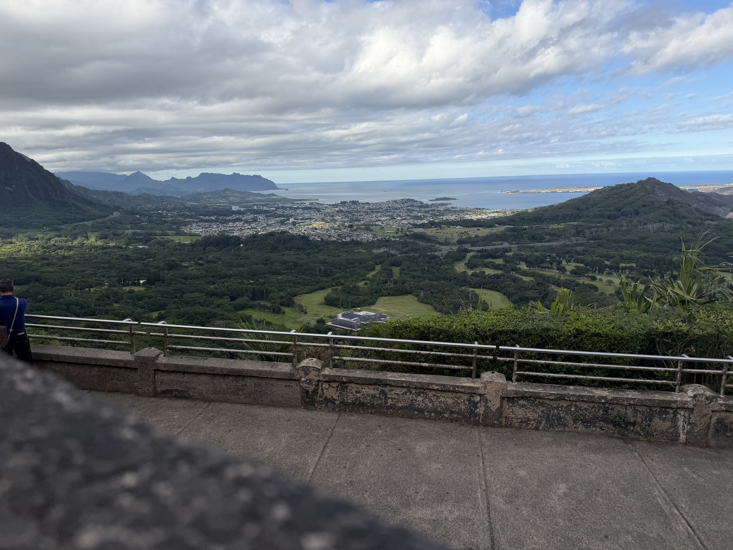Nu’uanu Pali Look out