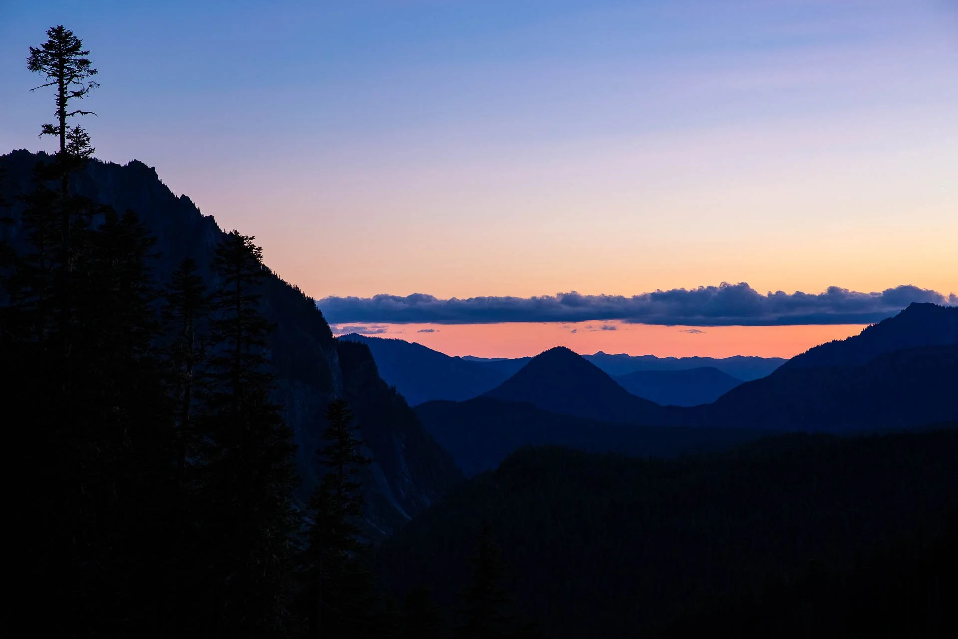 Mt. Rainier Sunset June 26 2019.JPG