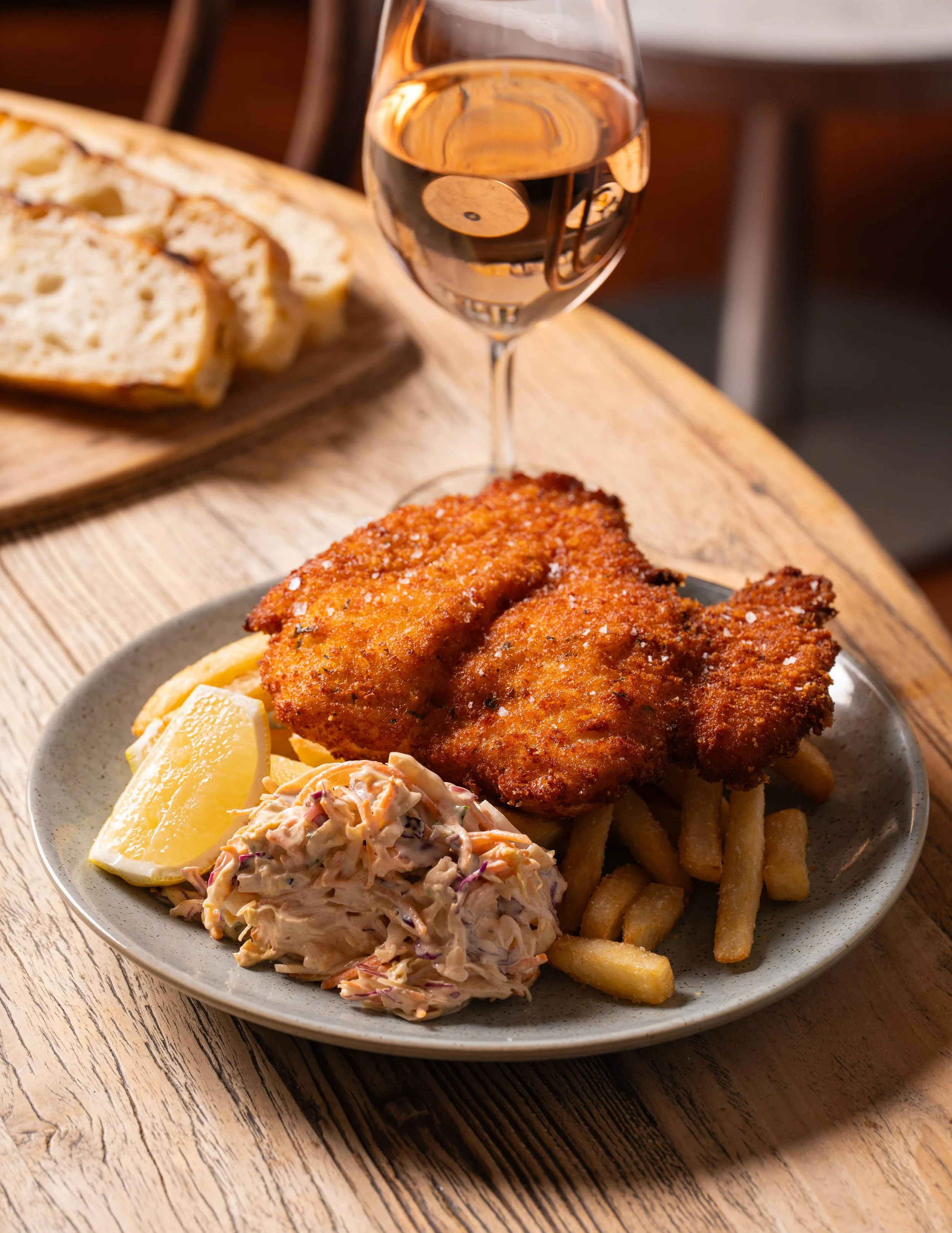 Historic Pub Newcastle Harbour