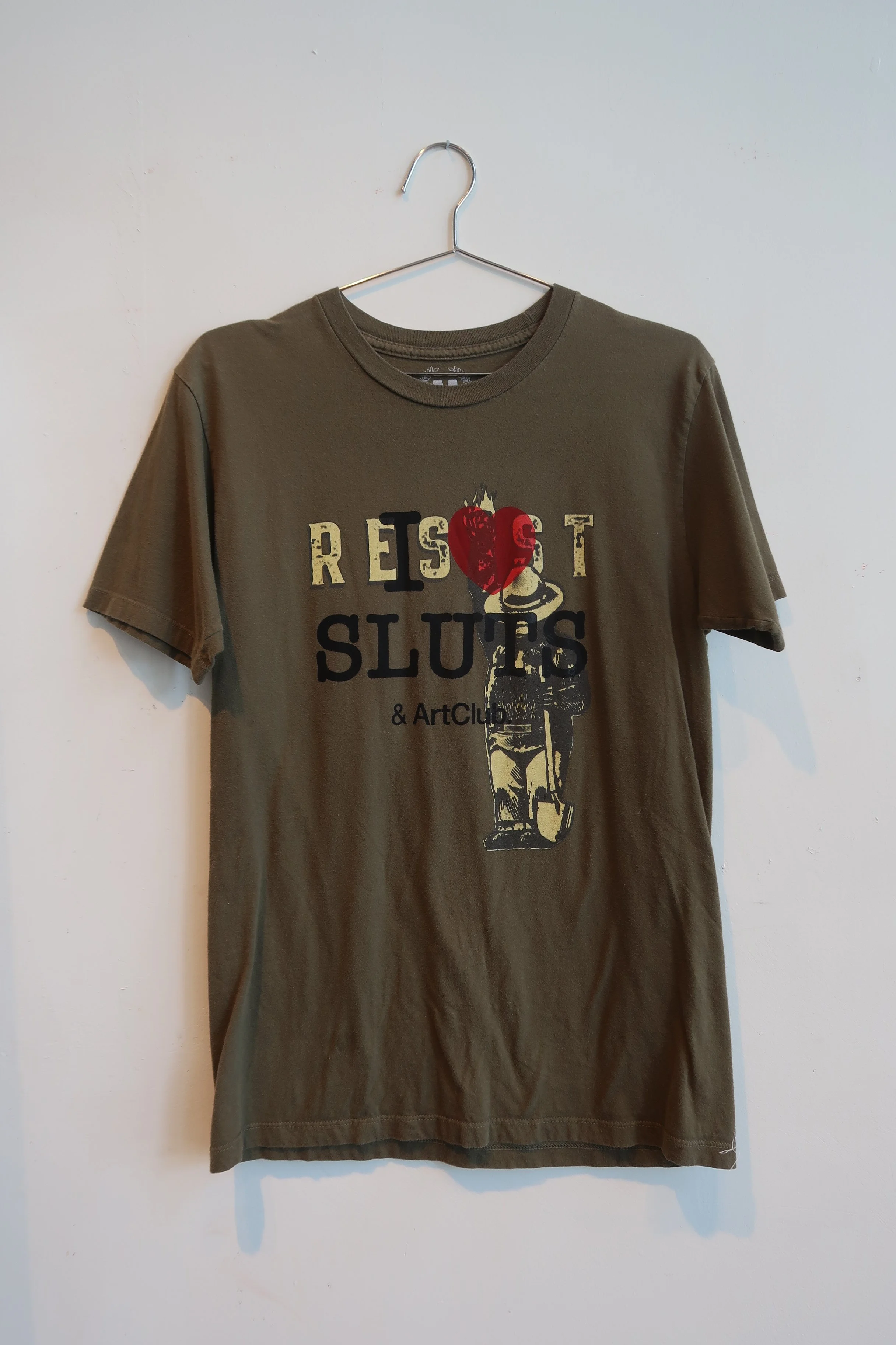 I <3 Sluts x Smokey The Bear | Womans Medium