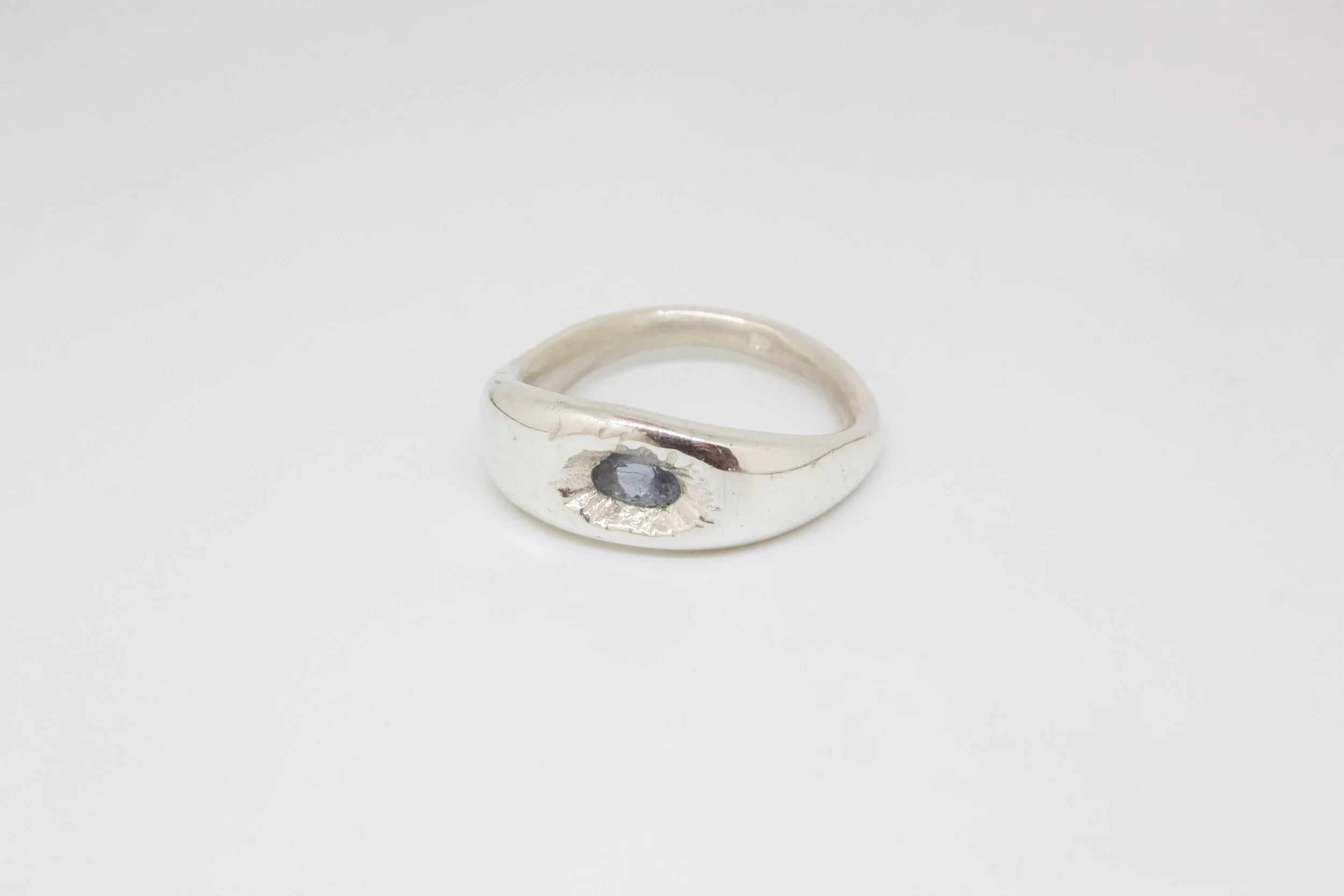 Grand Round - Blue Grey