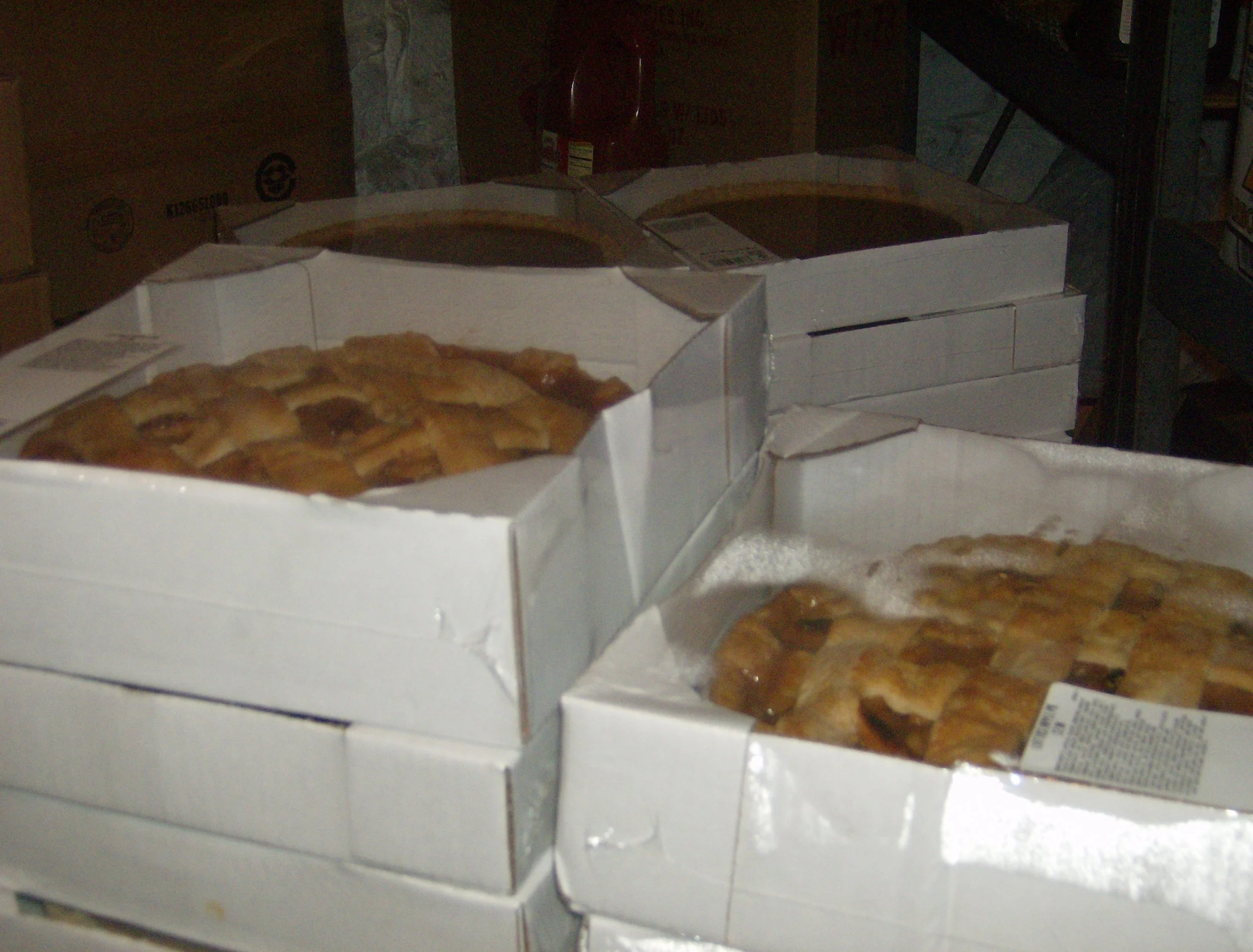 &nbsp; &nbsp; &nbsp; &nbsp;Turkeys, pies, and placemats for Thanksgiving