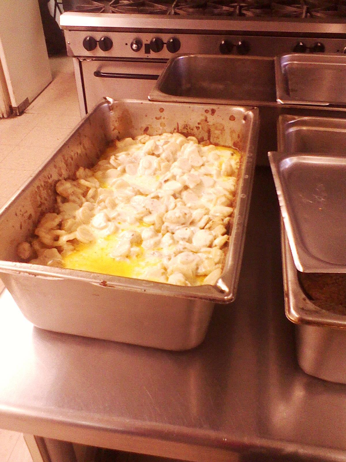 cheesy-potatoes_12087188953_o.jpg