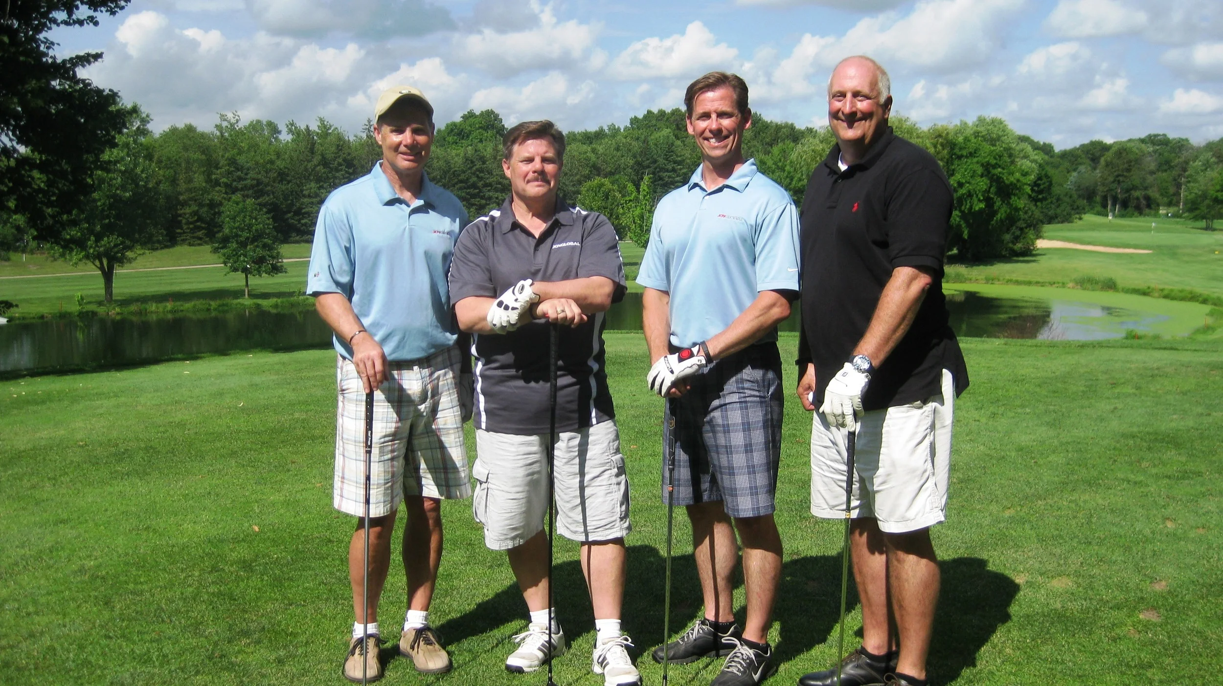 gathering-golf-event_14521178095_o.jpg