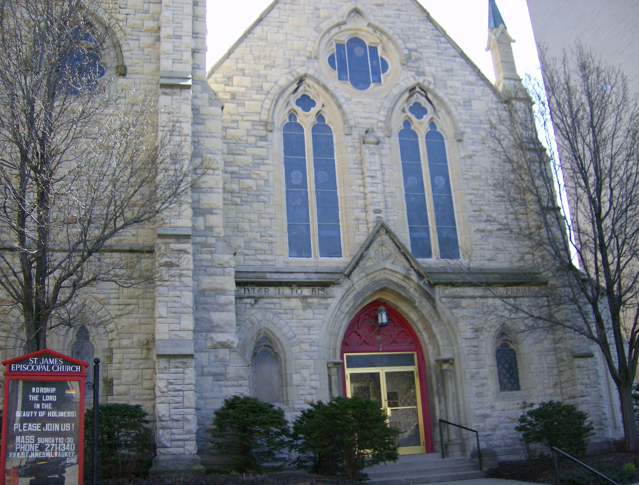 View of the front of St. James&nbsp;Episcopal Church