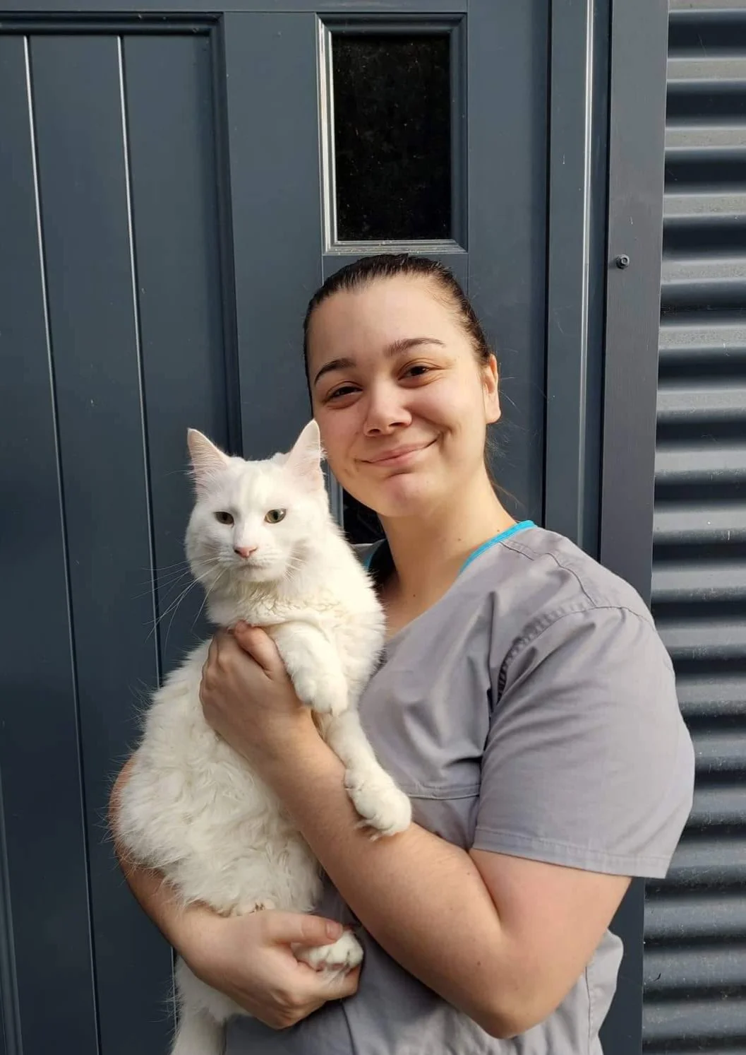 Alex Hurley veterinary nurse