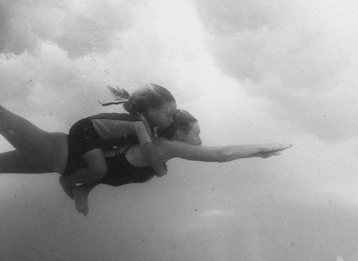 N°19: Et si aimer servir n’était ni un problème… ni une vertu ?