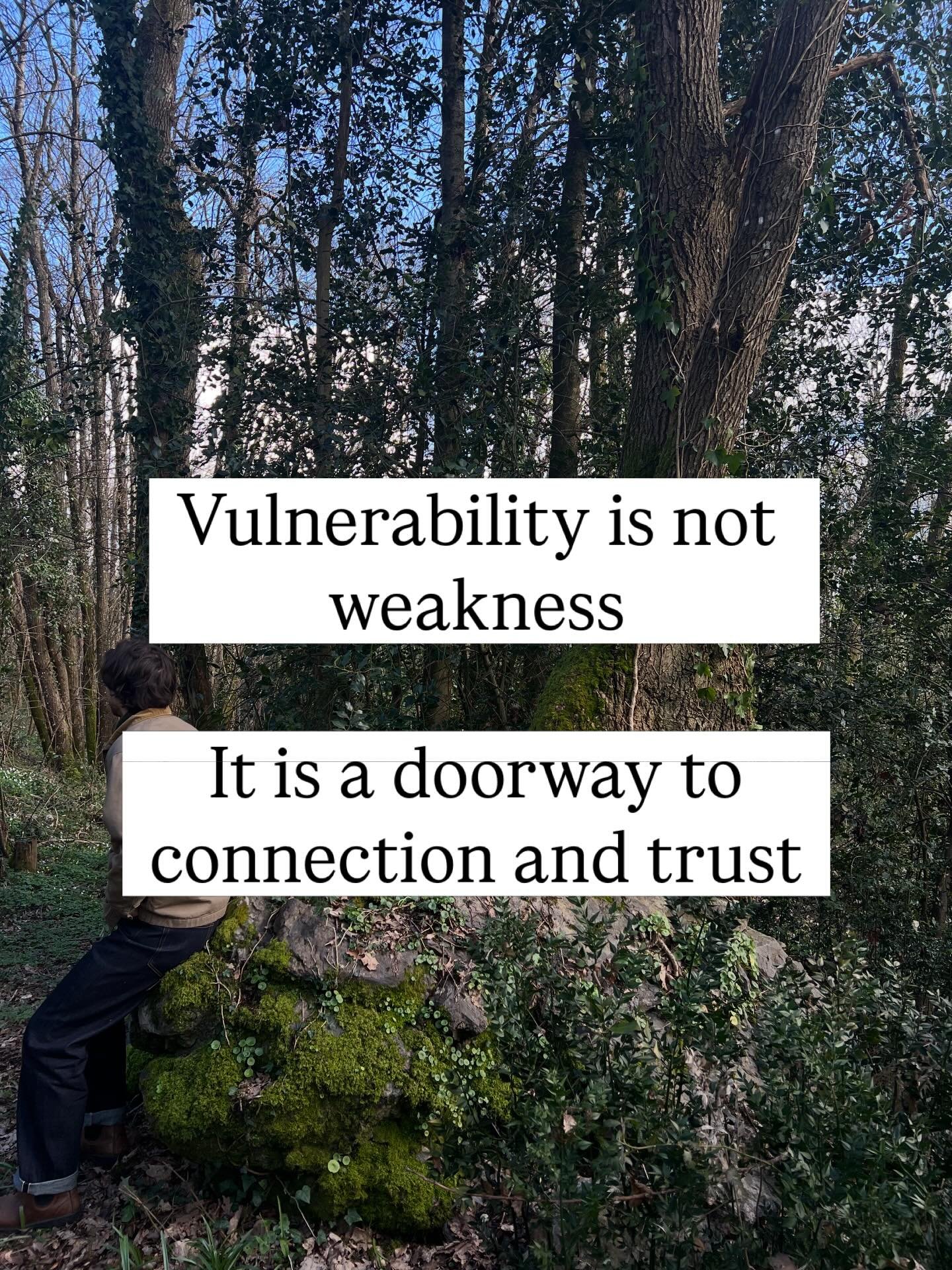 A lived experience I want to share

A few days ago in Paris, I participated in a collective breathwork session facilitated by a friend and fellow practitioner @respire.world 

As someone who guides breathwork sessions, I also find it essential to kee