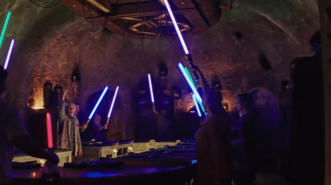 Disney Channel 365 - Star Wars: Galaxy Edge