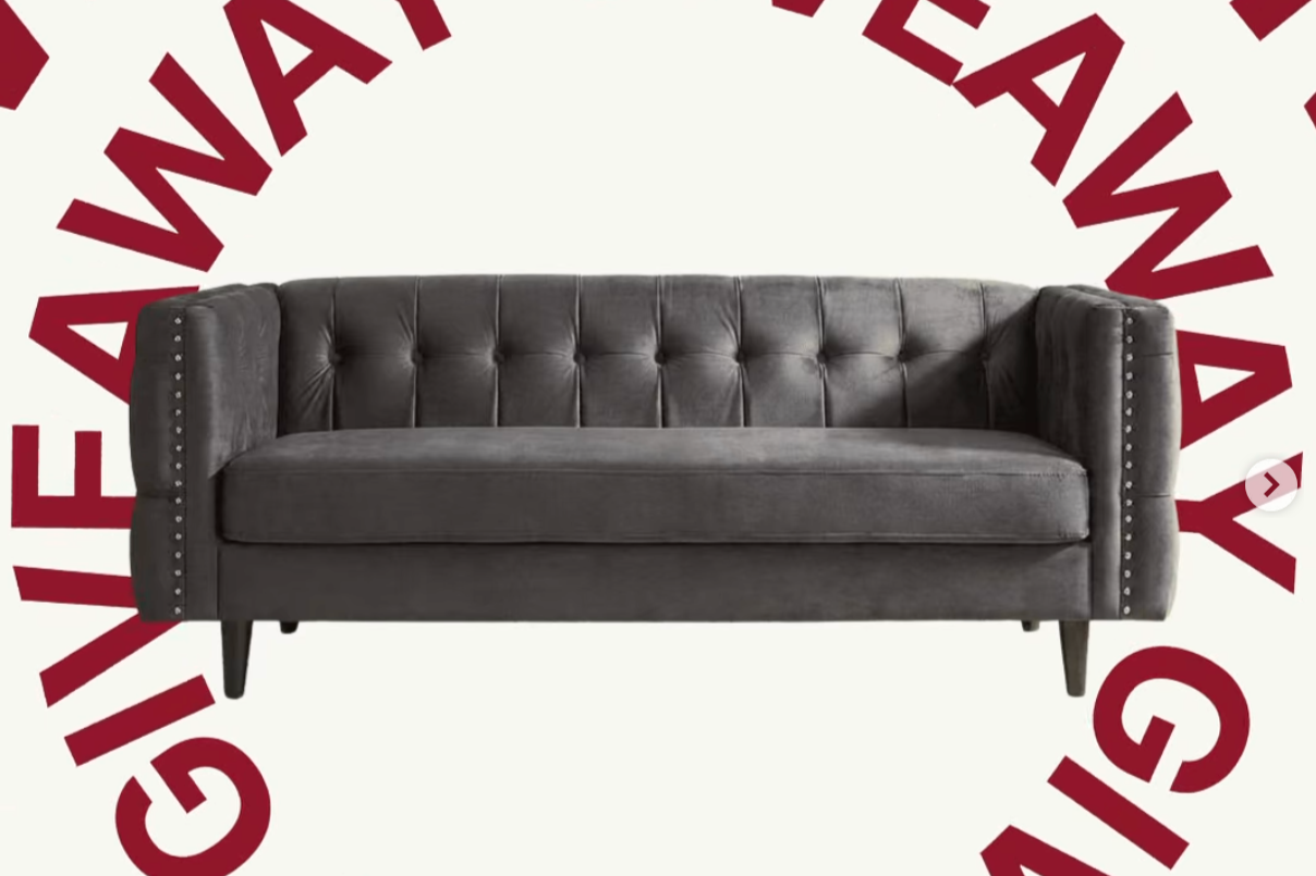 Dream Convertible Loveseat