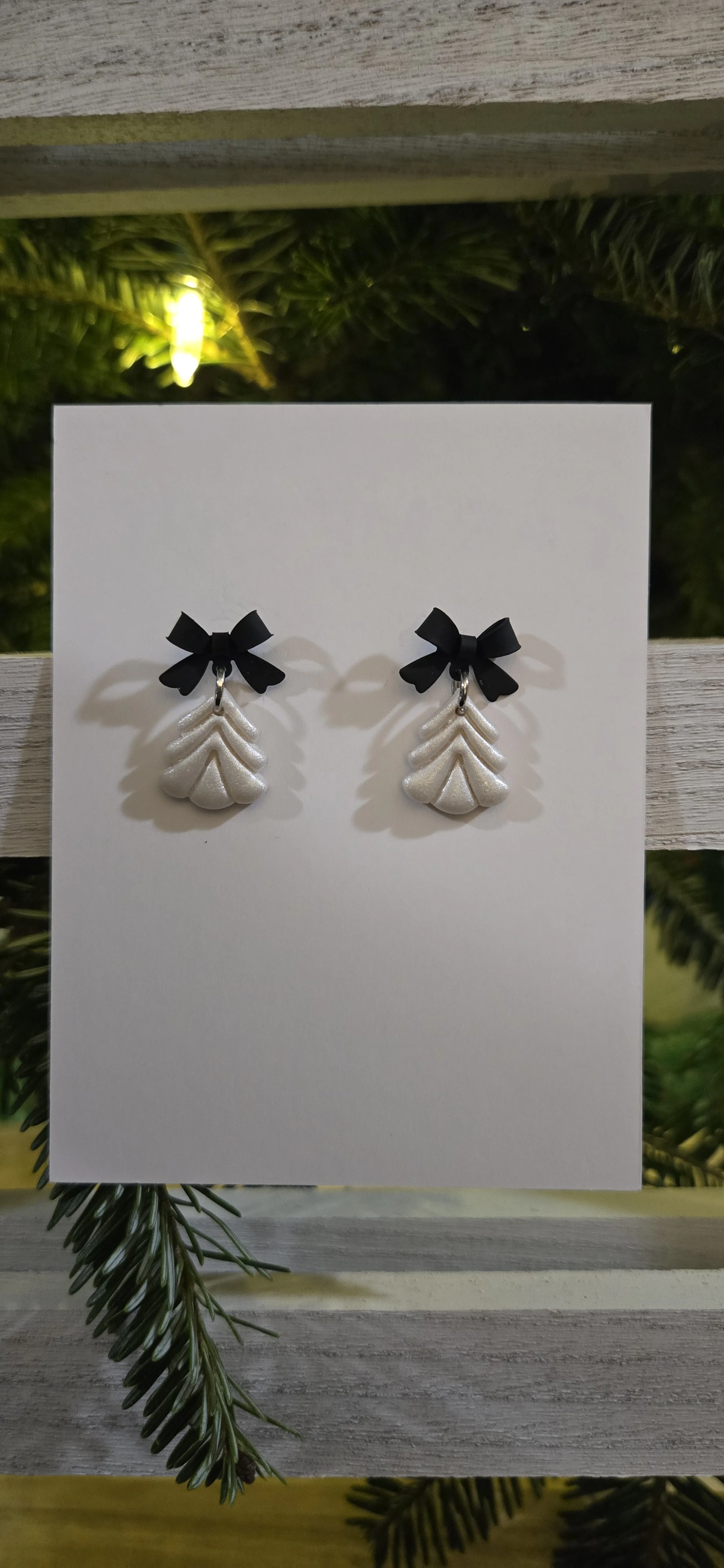 White Trees Black Bows