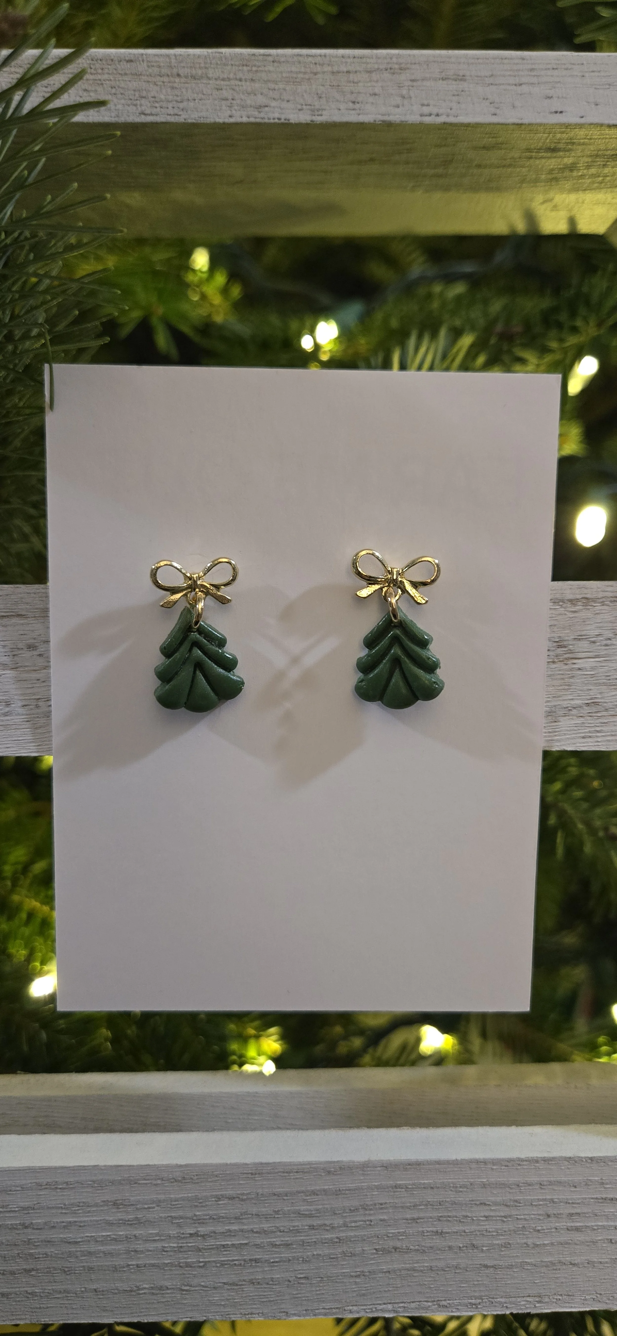 Green Fancy Trees Gold Bows