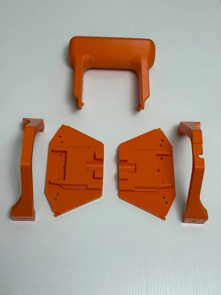 3D printed part for Inmotion Unicycle. Material PETG. 
Printed by Bambulab A1