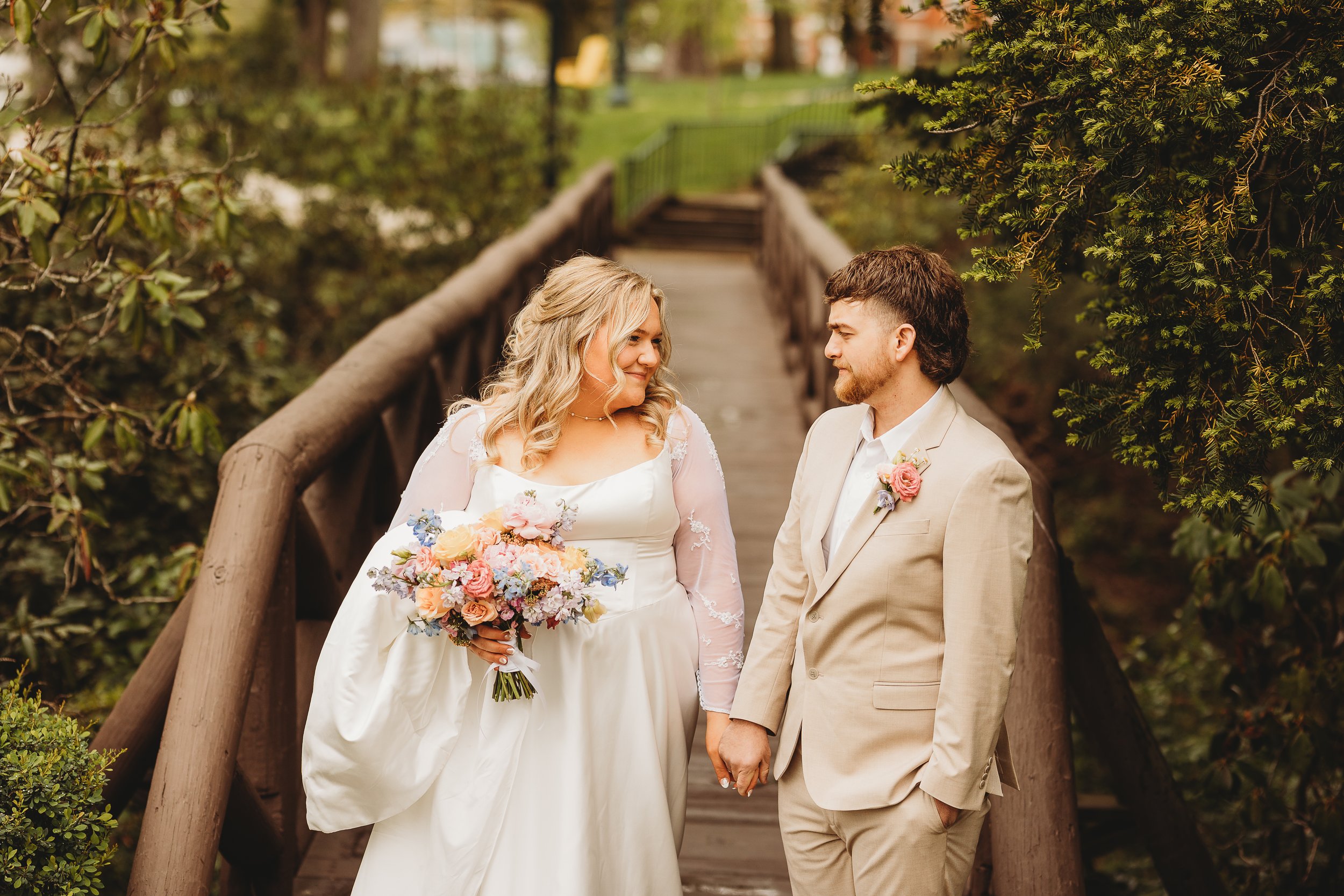 Mr.&Mrs.Weaver-0553.jpg