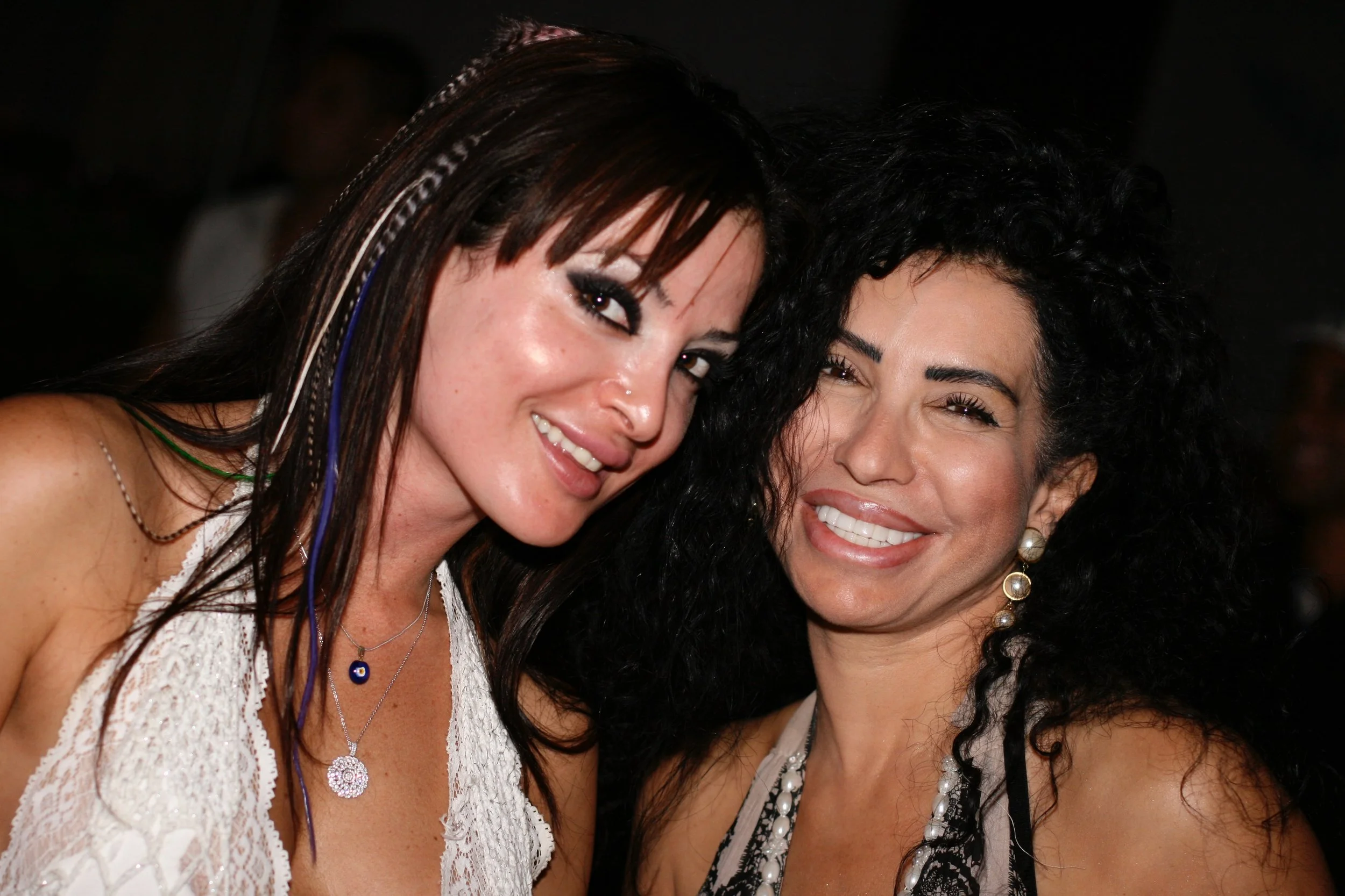 Vegas After Midnight/Groups