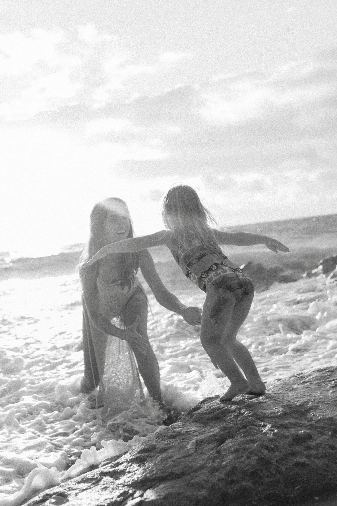 THE HOLLIDAYS 2026-101.jpg