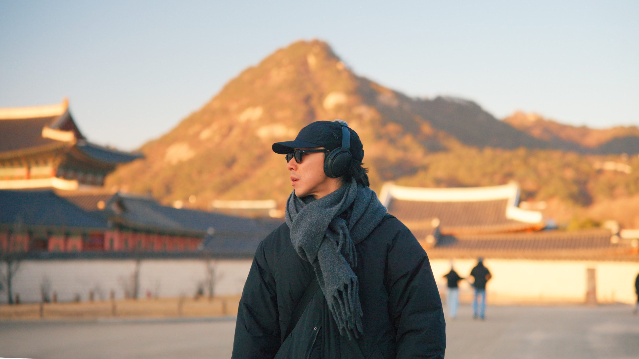 002c- YT - Cafes you should visit 1 .00_00_20_07.Still011.png