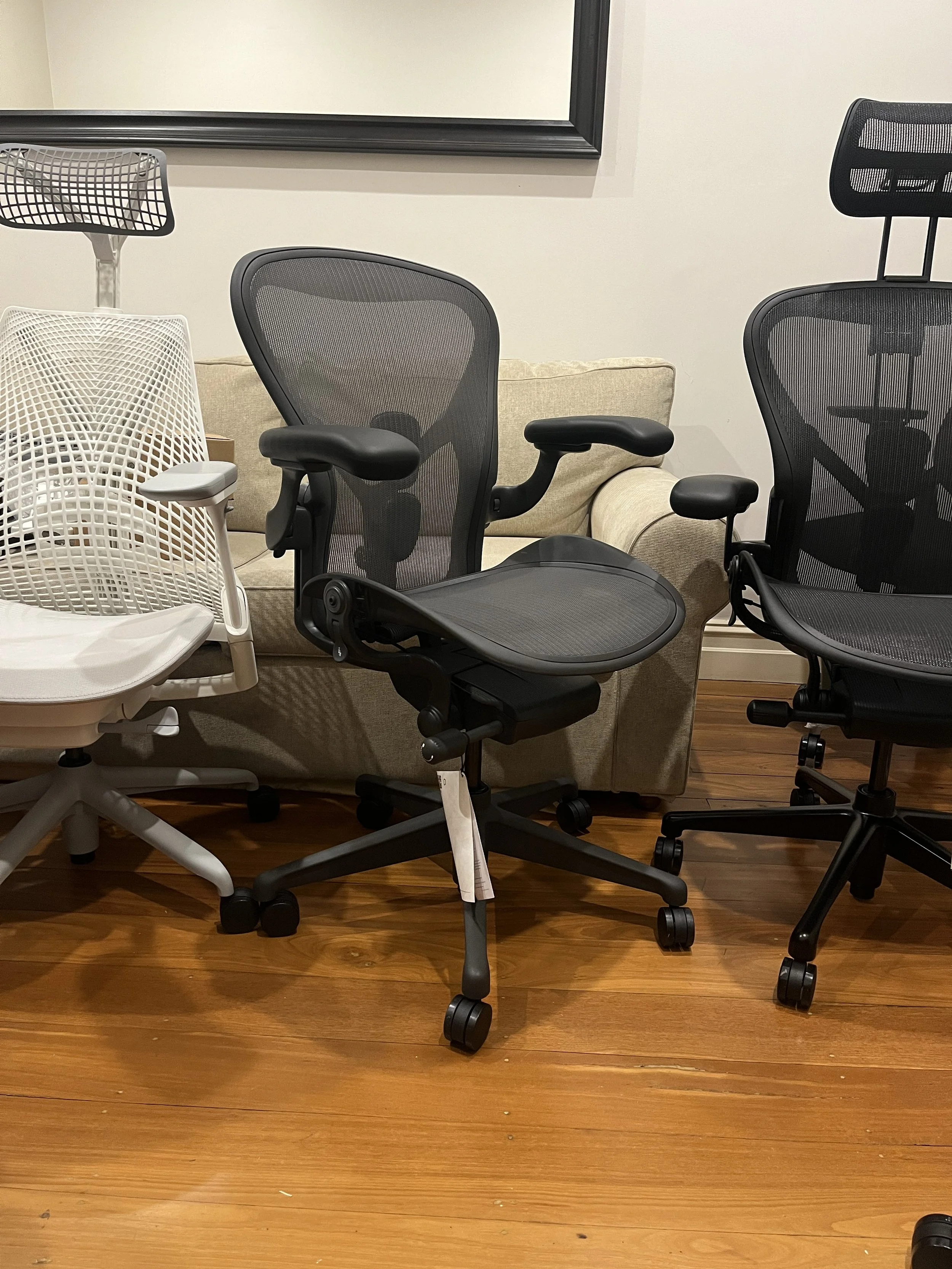 herman miller aeron best value.JPG